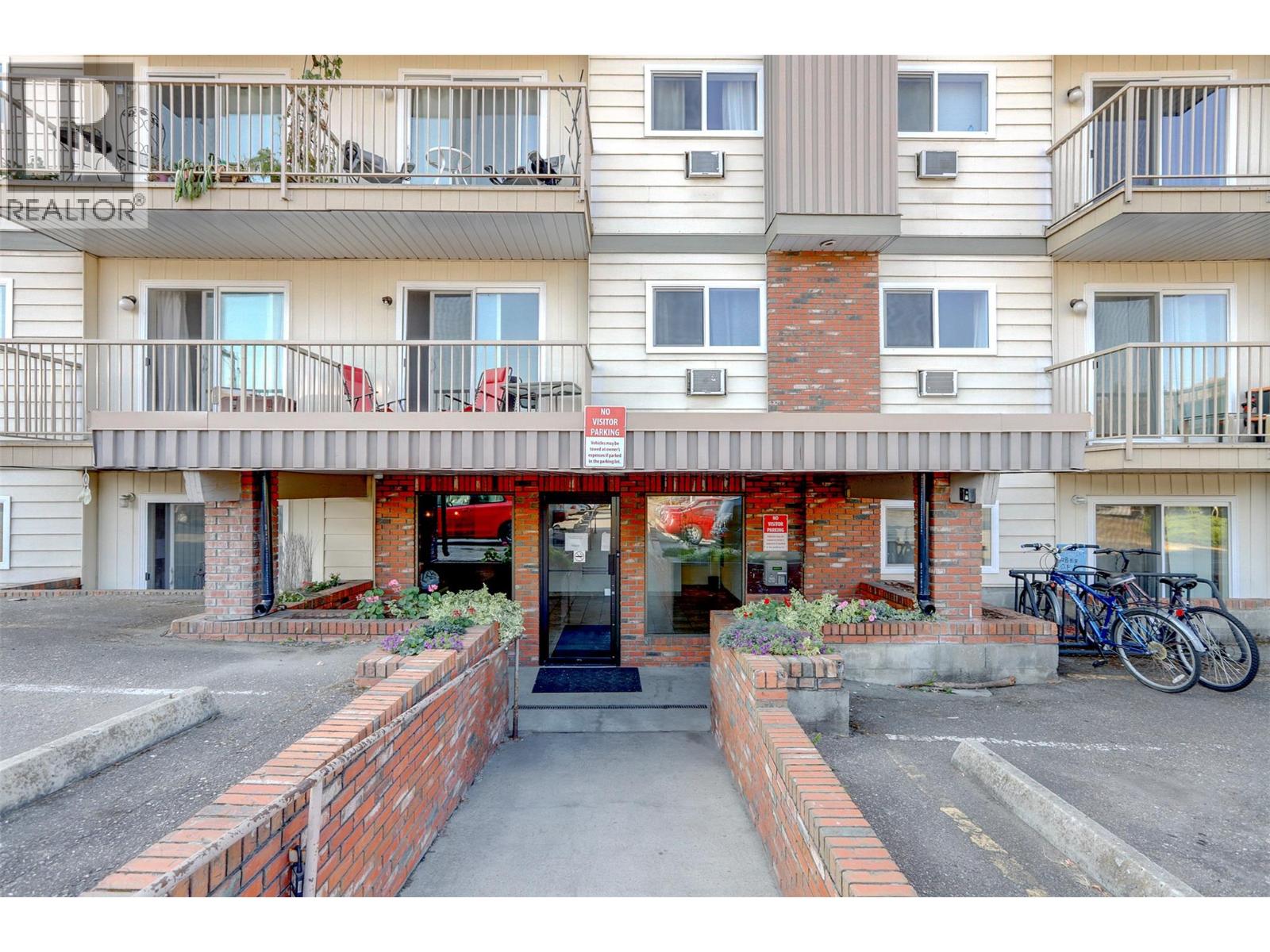 3304 35 Avenue Unit# 415