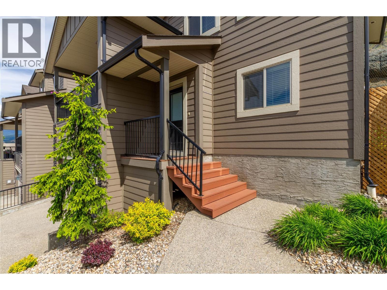1040 Mt.Revelstoke Place Unit# 29
