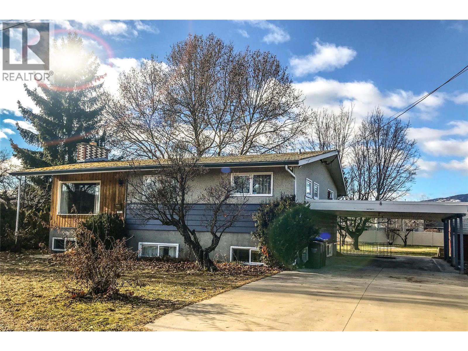 2248 Stillingfleet Road