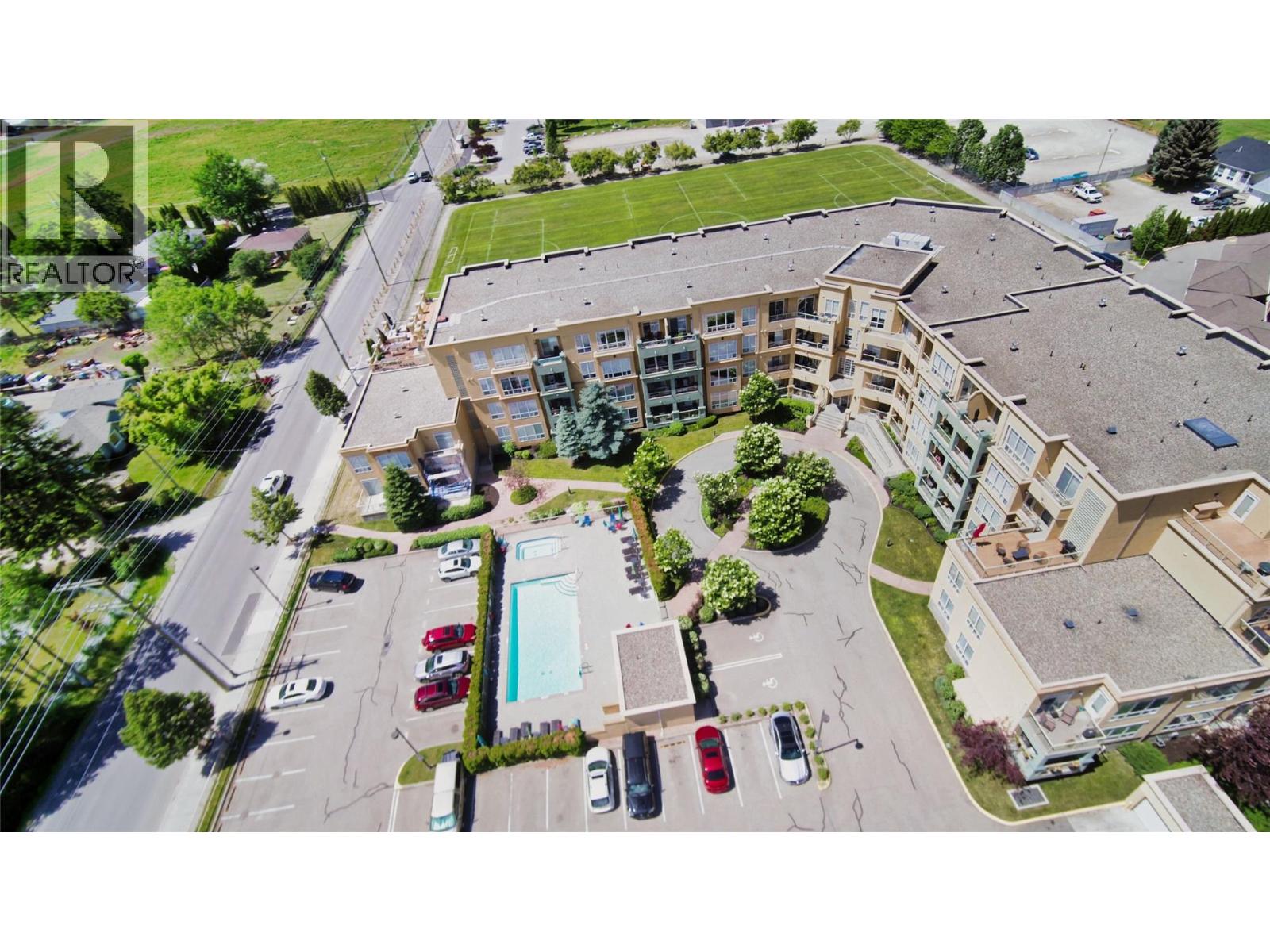 3550 Woodsdale Road Unit# 401