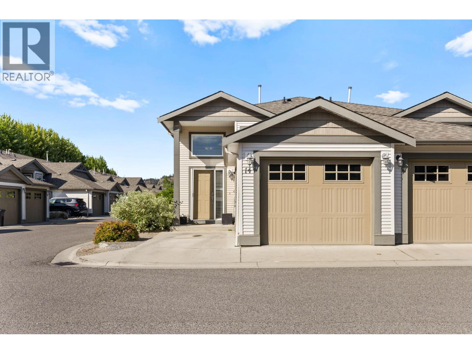 225 Glen Park Drive Unit# 14