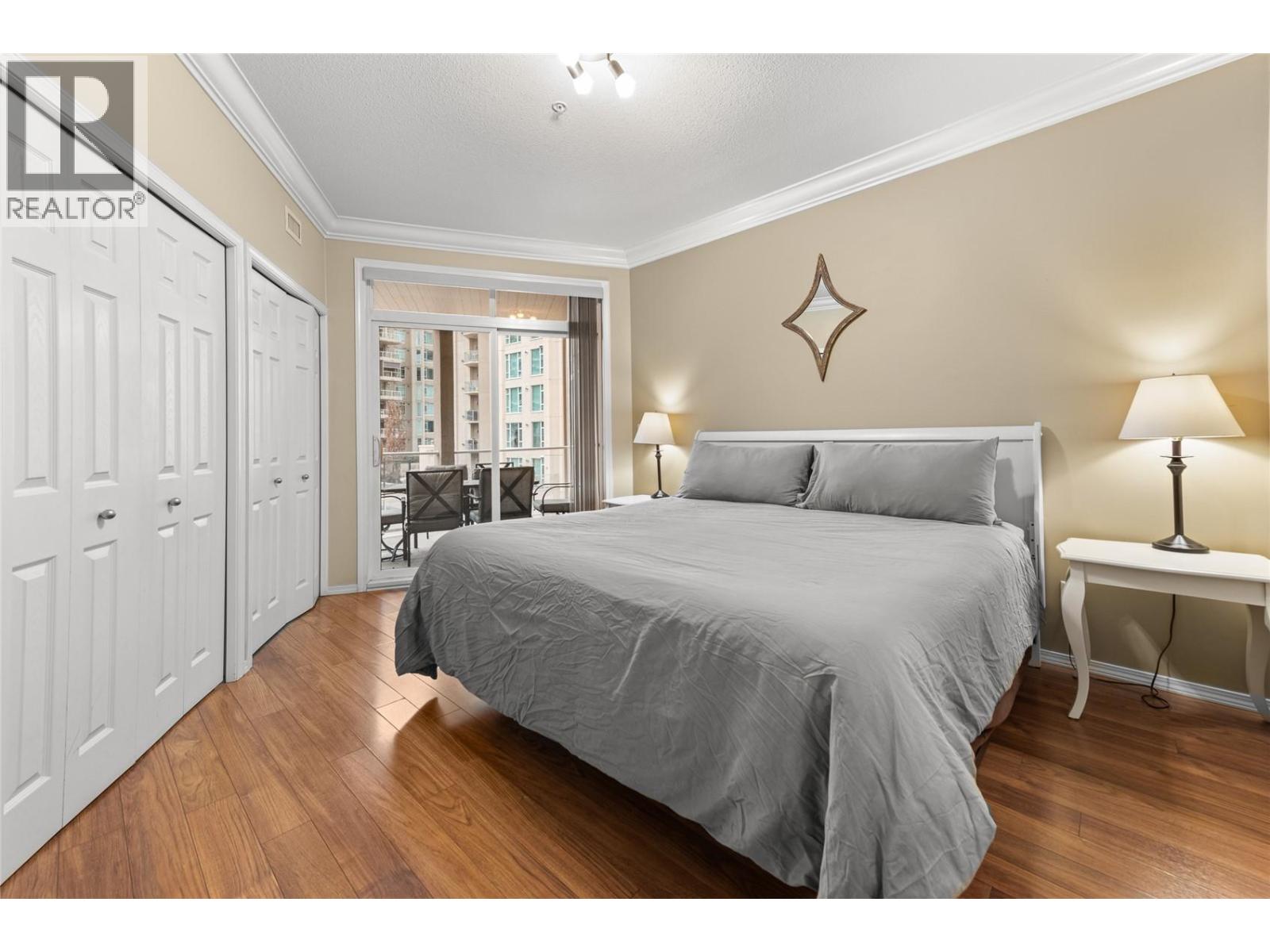 1088 Sunset Drive Unit# 440