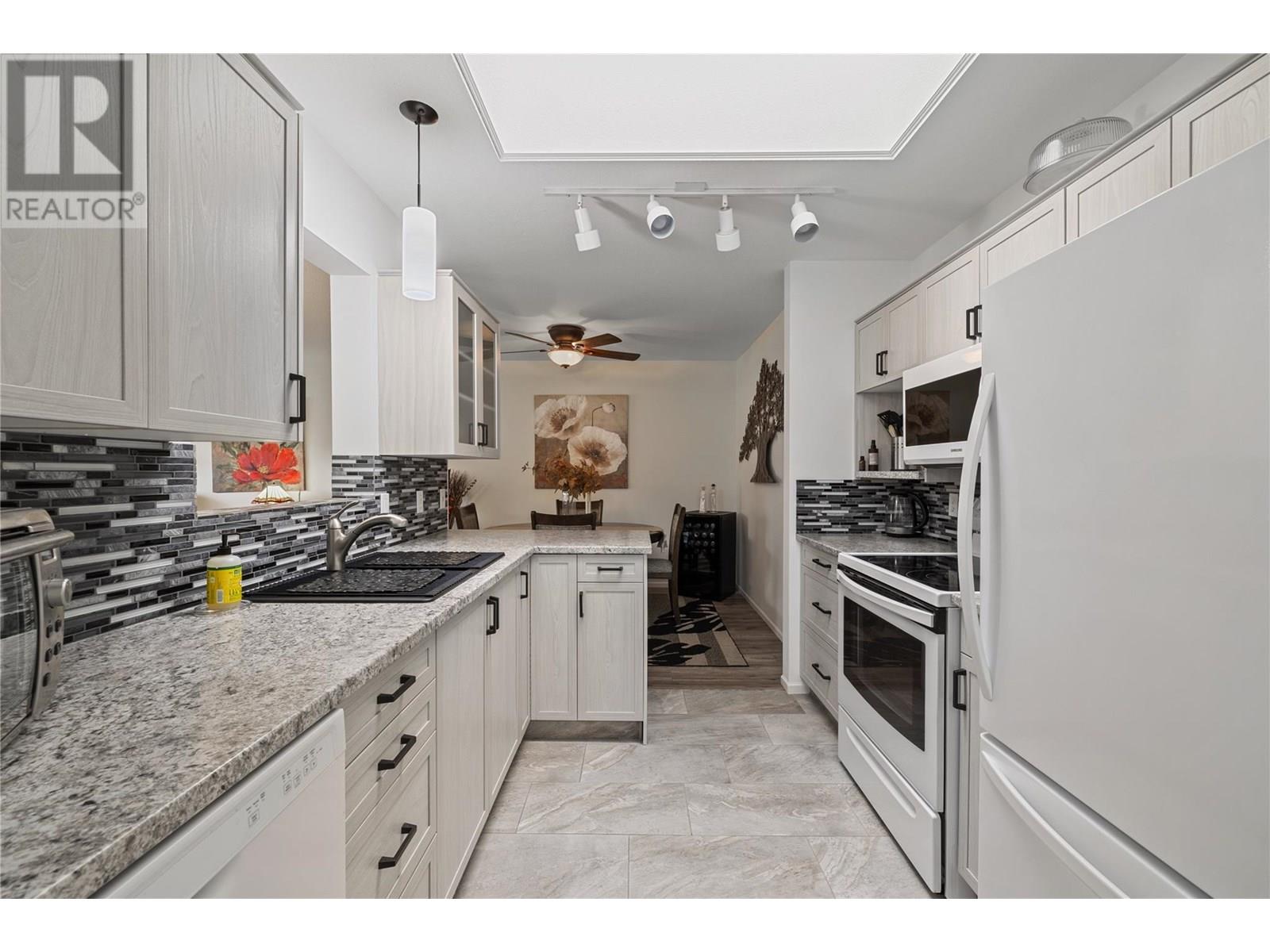 3858 Brown Road Unit# 305 Lot# 80