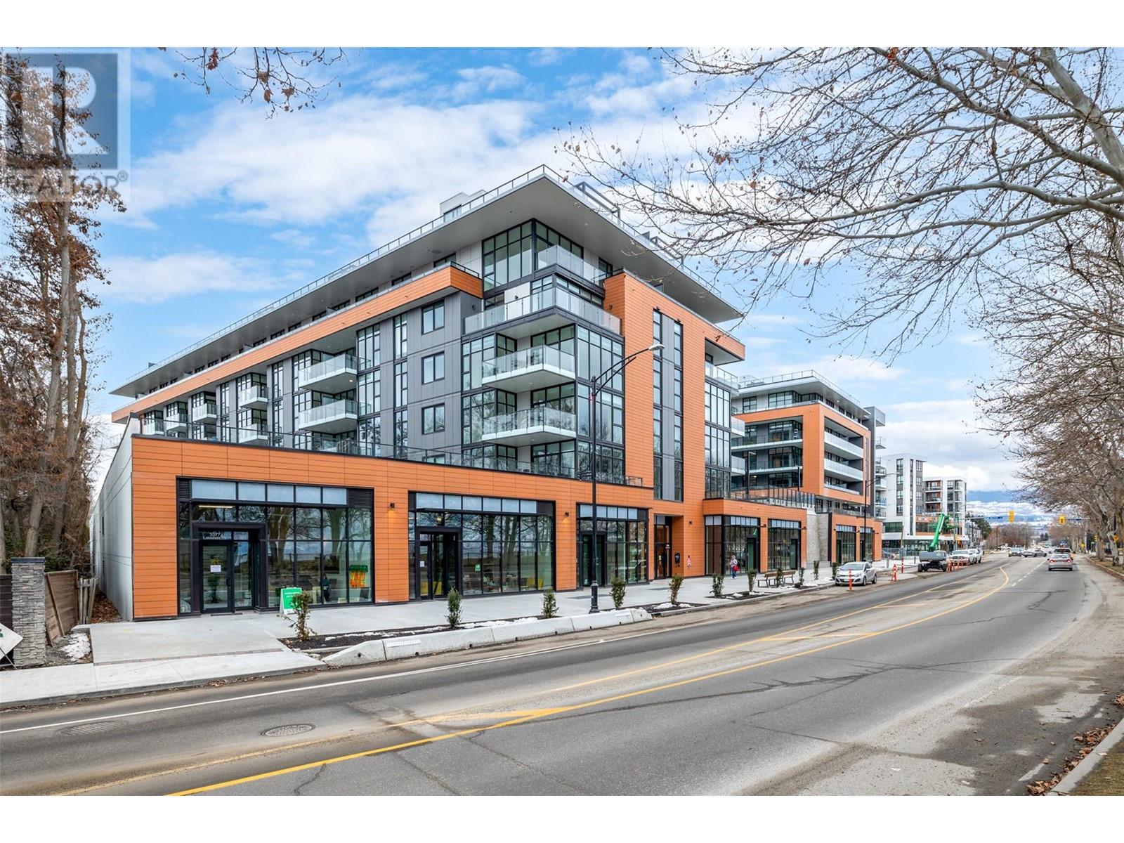 3389 Lakeshore Road Unit# 403