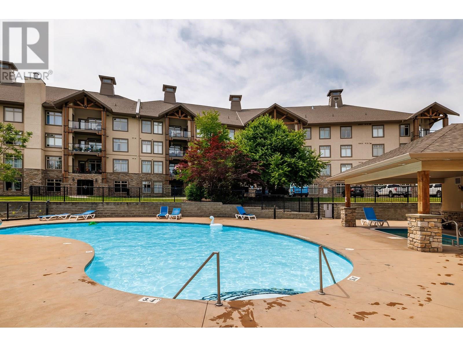 2551 Shoreline Drive Unit# 406