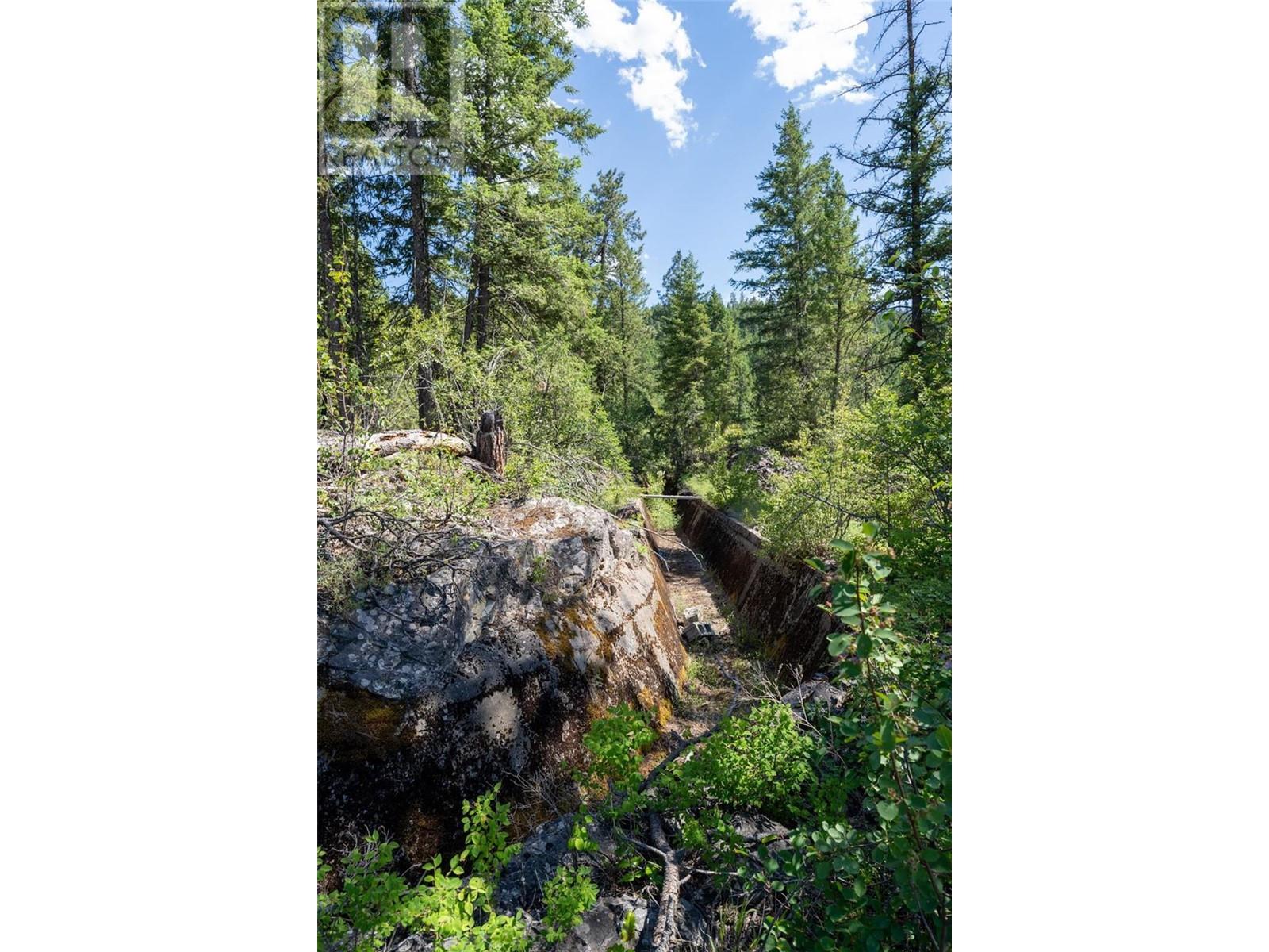 5401-5403 McCulloch Road