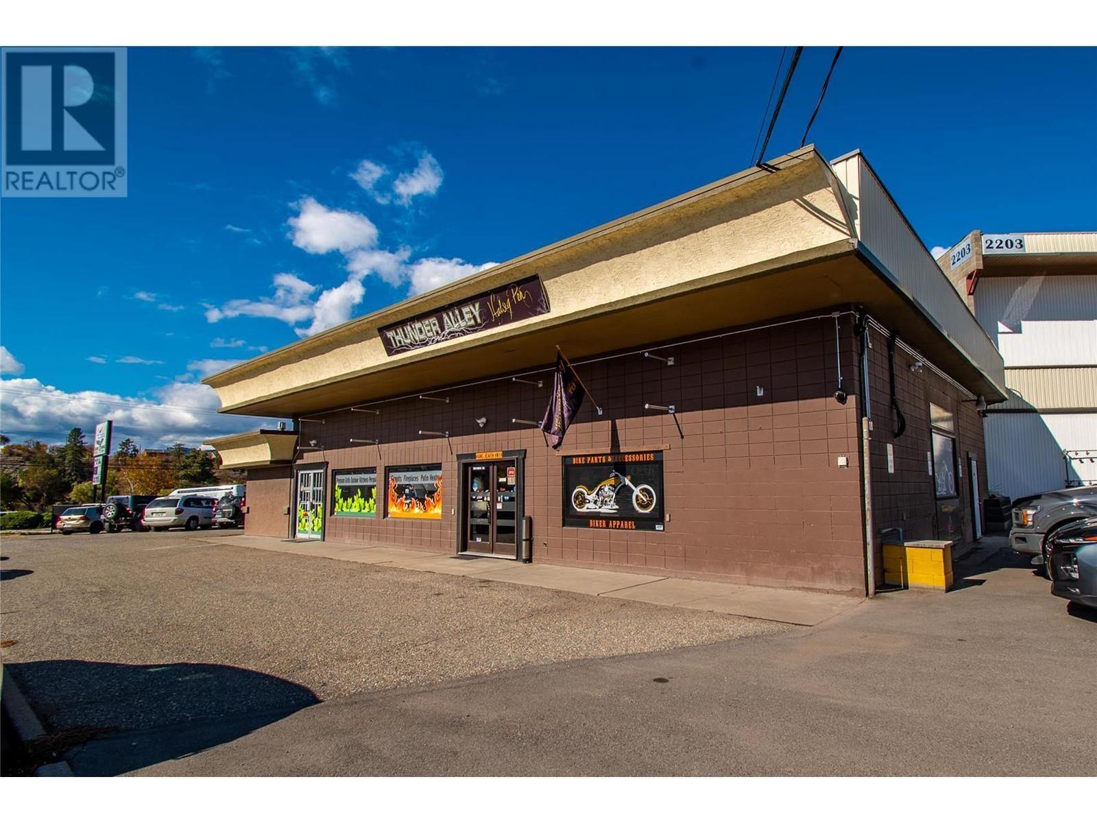 2203 18 Avenue Unit# 2