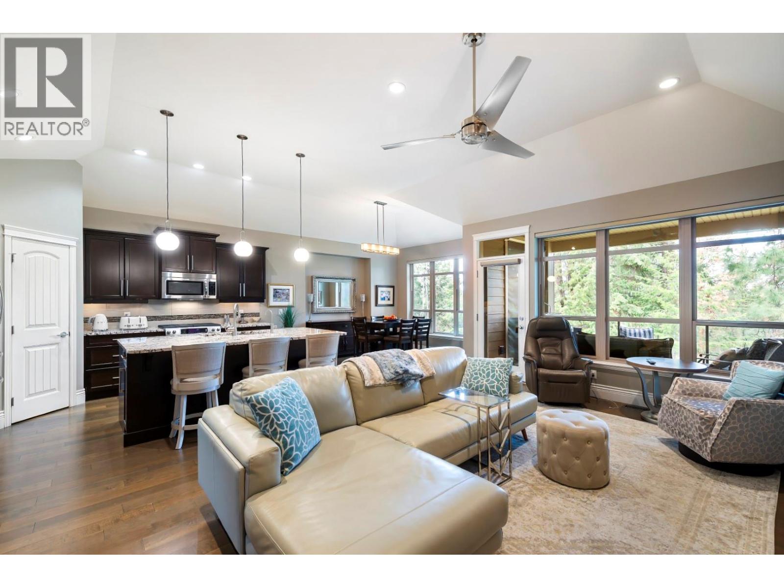 4346 Gallagher's Fairway S