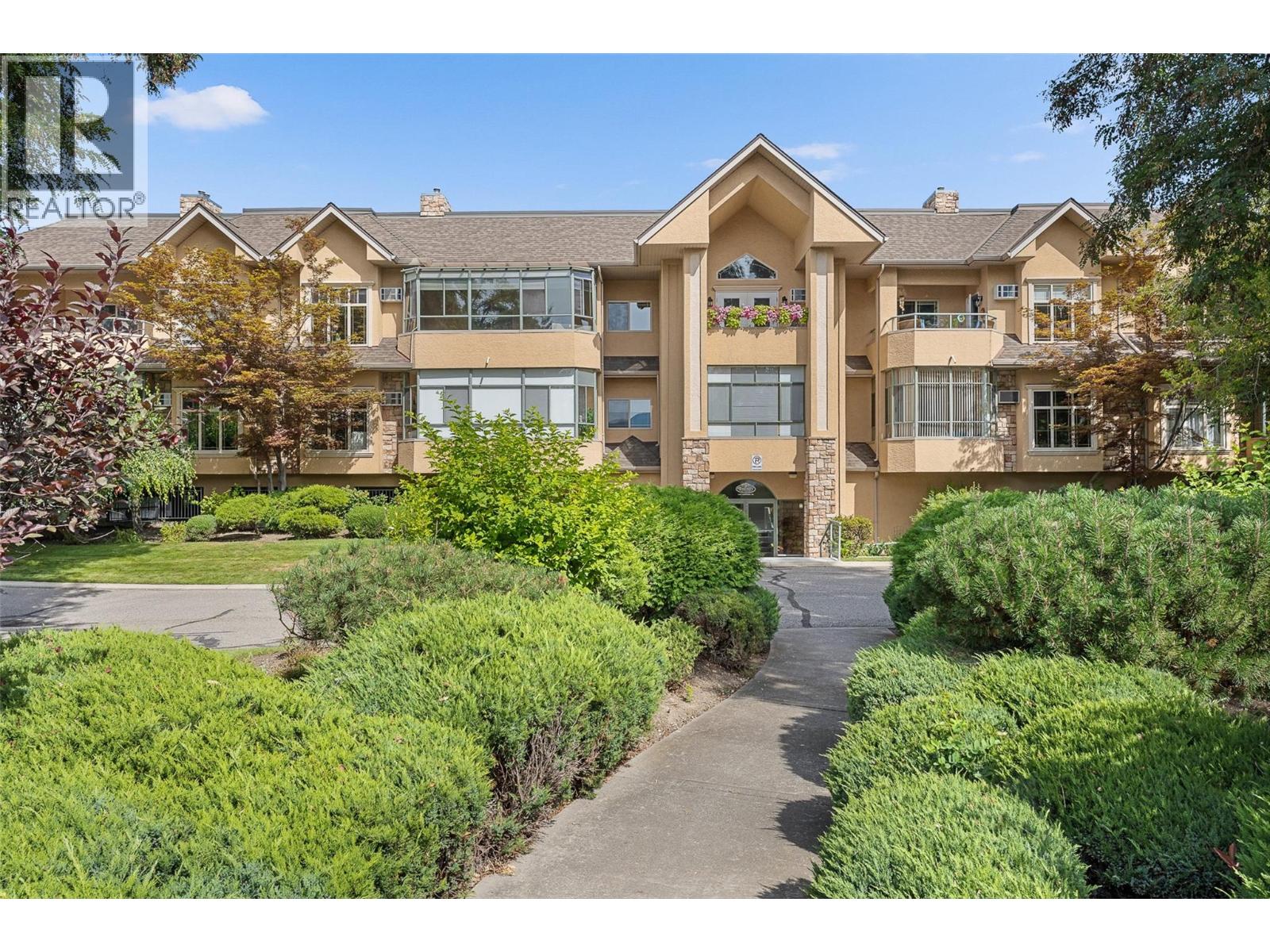 1152 Lanfranco Road Unit# 210