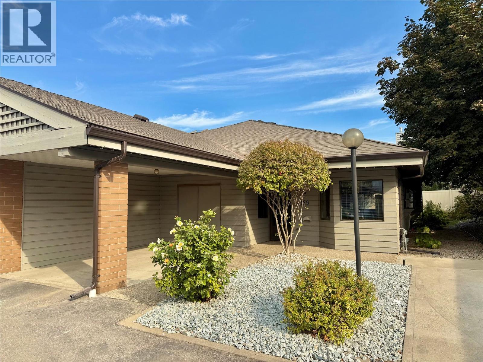 1765 Leckie Road Unit# 129