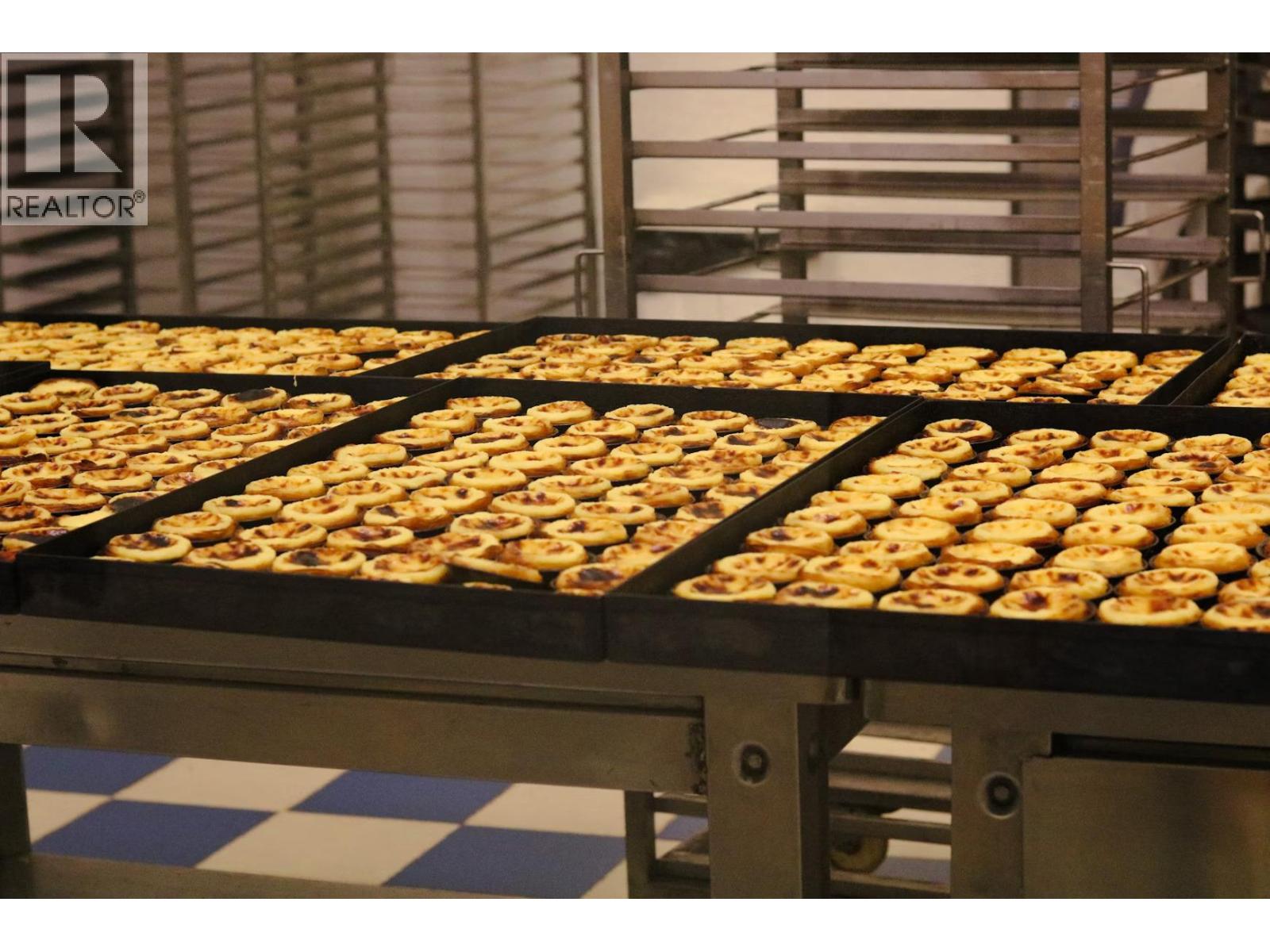 K 1553 Harvey Avenue