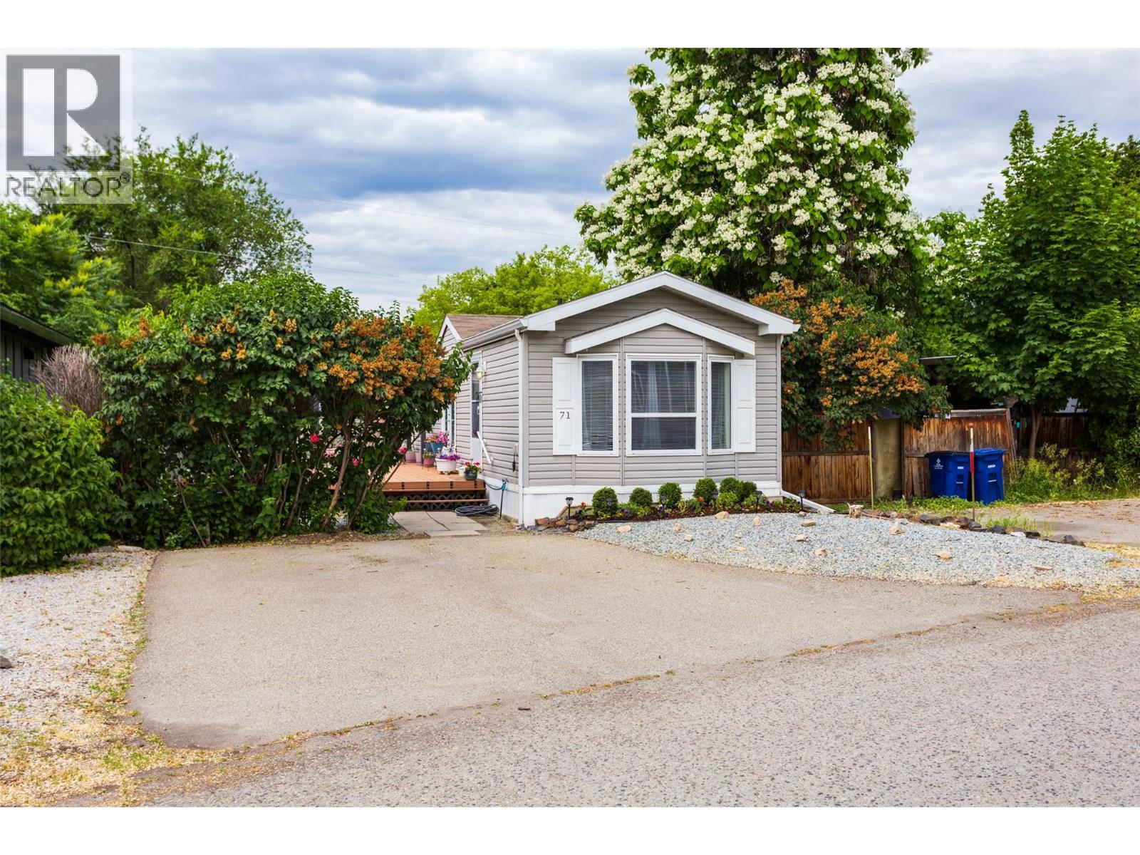 2035 Boucherie Road Unit# 71