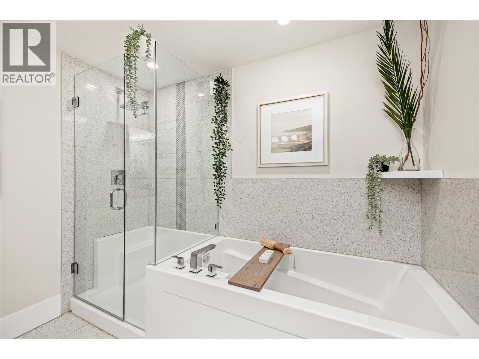 4000 Redstone Crescent Unit# 224