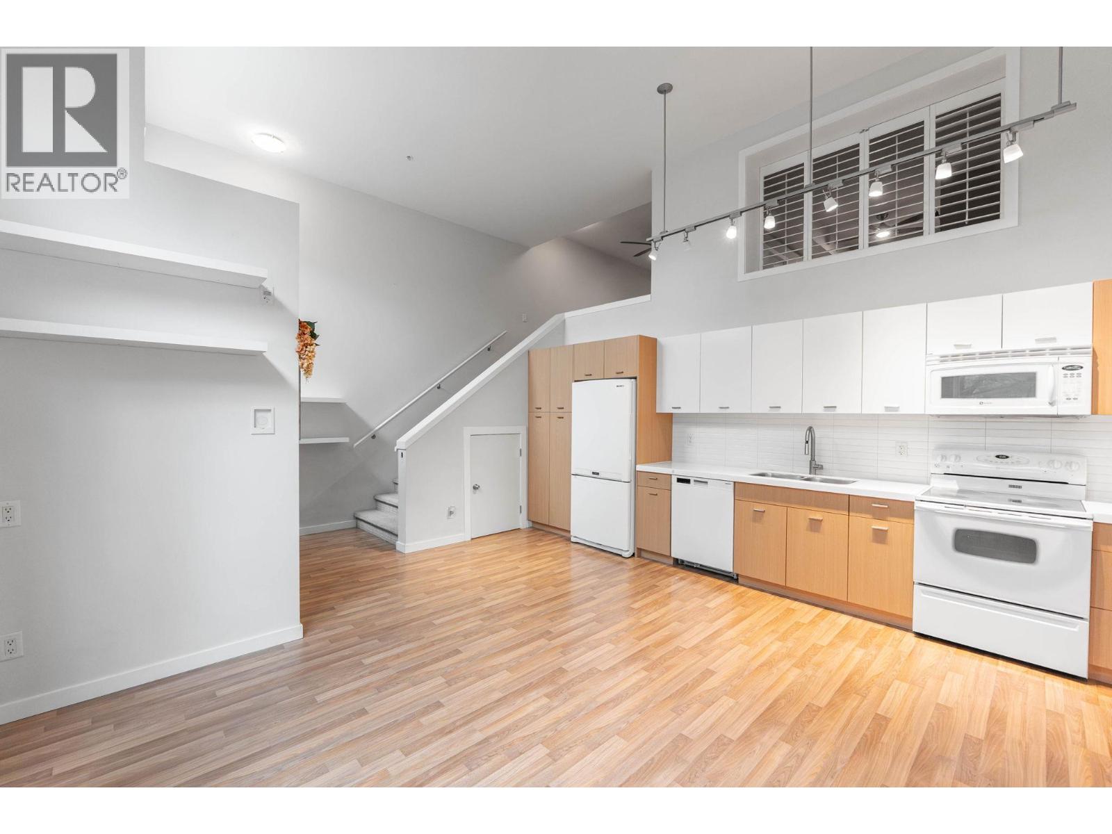 1550 Dickson Avenue Unit# 7