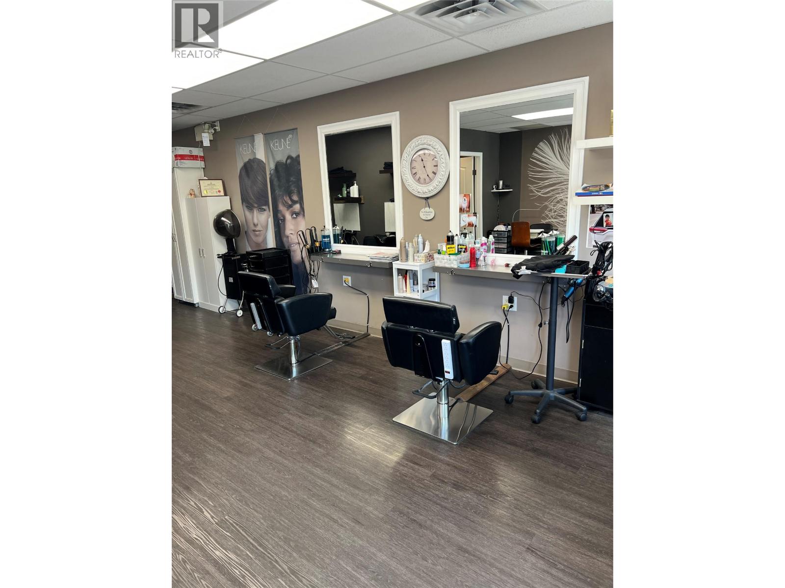 102 2081 McDougall Road