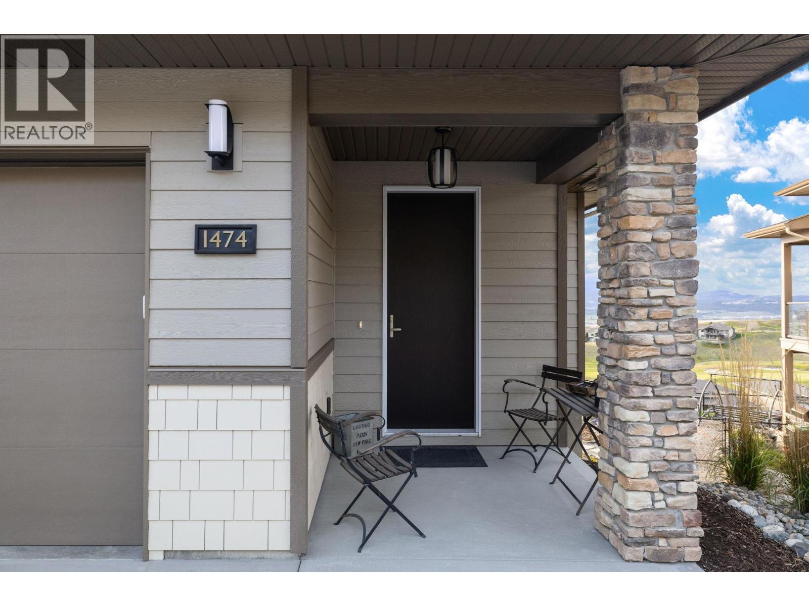 1474 Summer Crescent