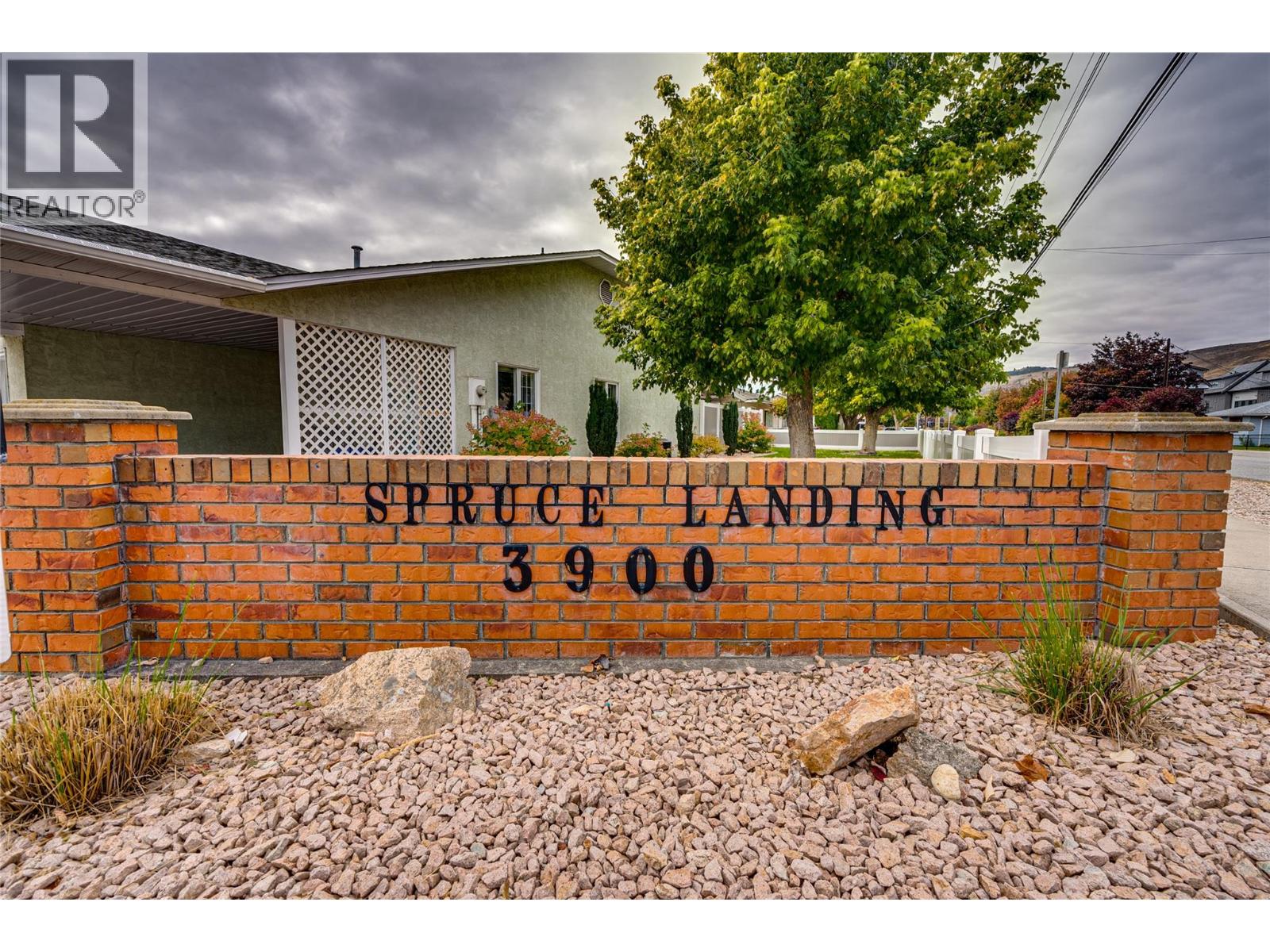 3900 27 Avenue Unit# 36