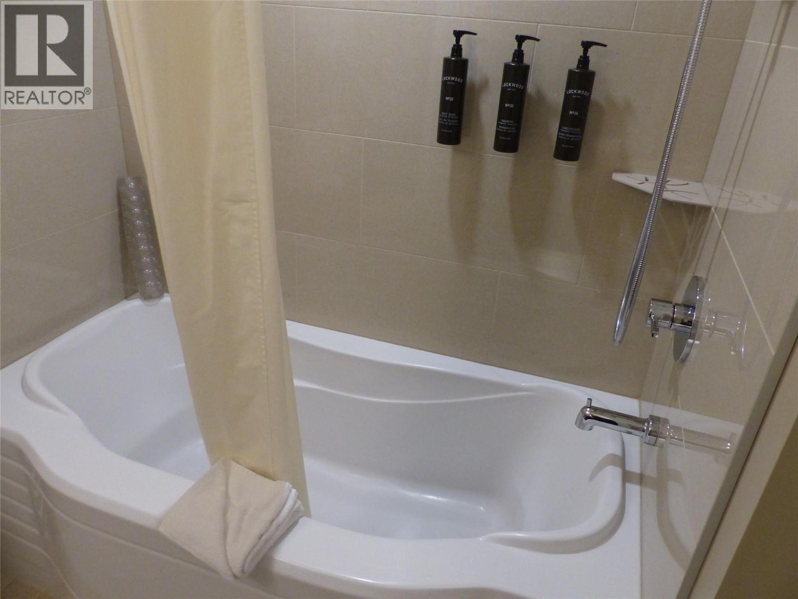 13011 Lakeshore Drive S Unit# 120