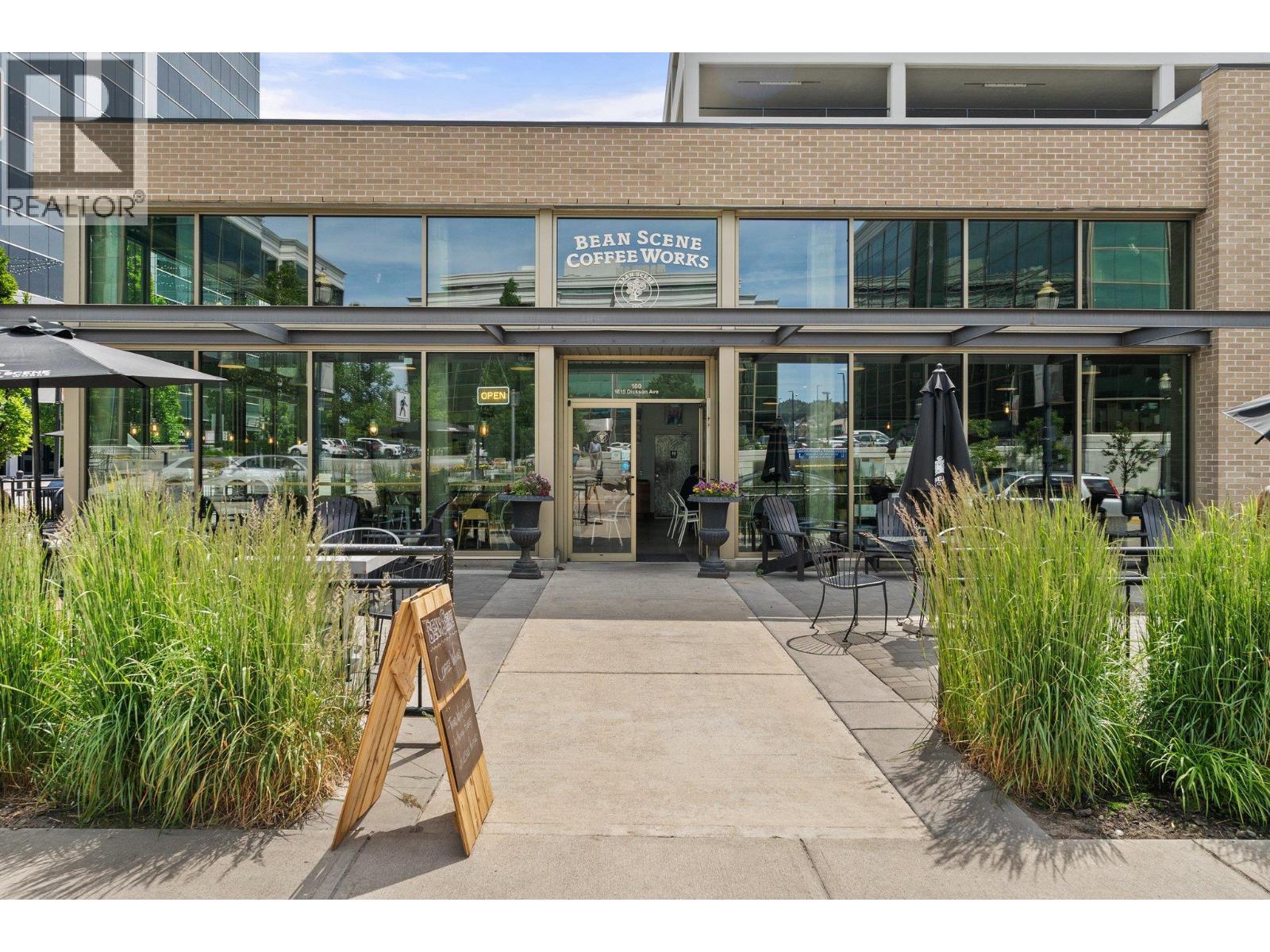 1615 Dickson Avenue Unit# 100