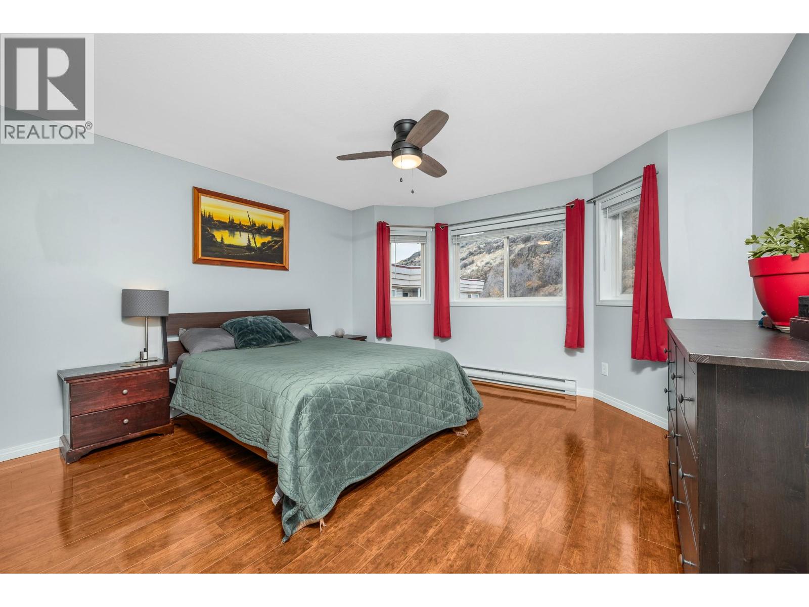 3806 35 Avenue Unit# 401