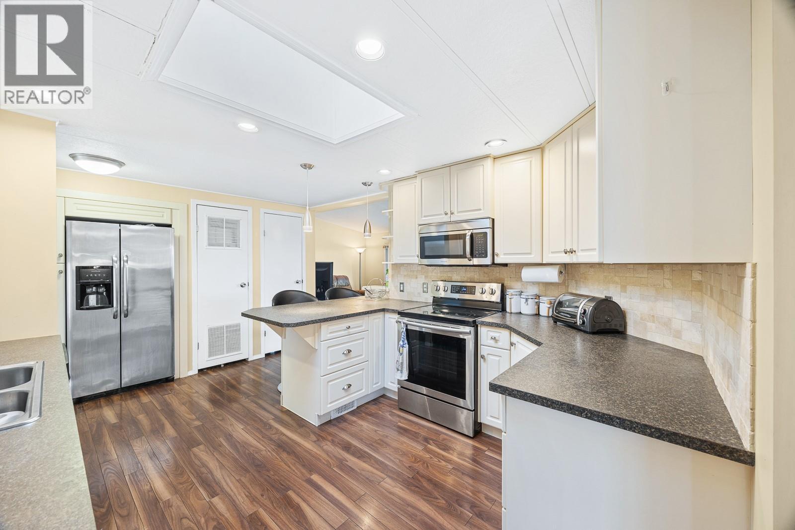 2098 Boucherie Road Unit# 66