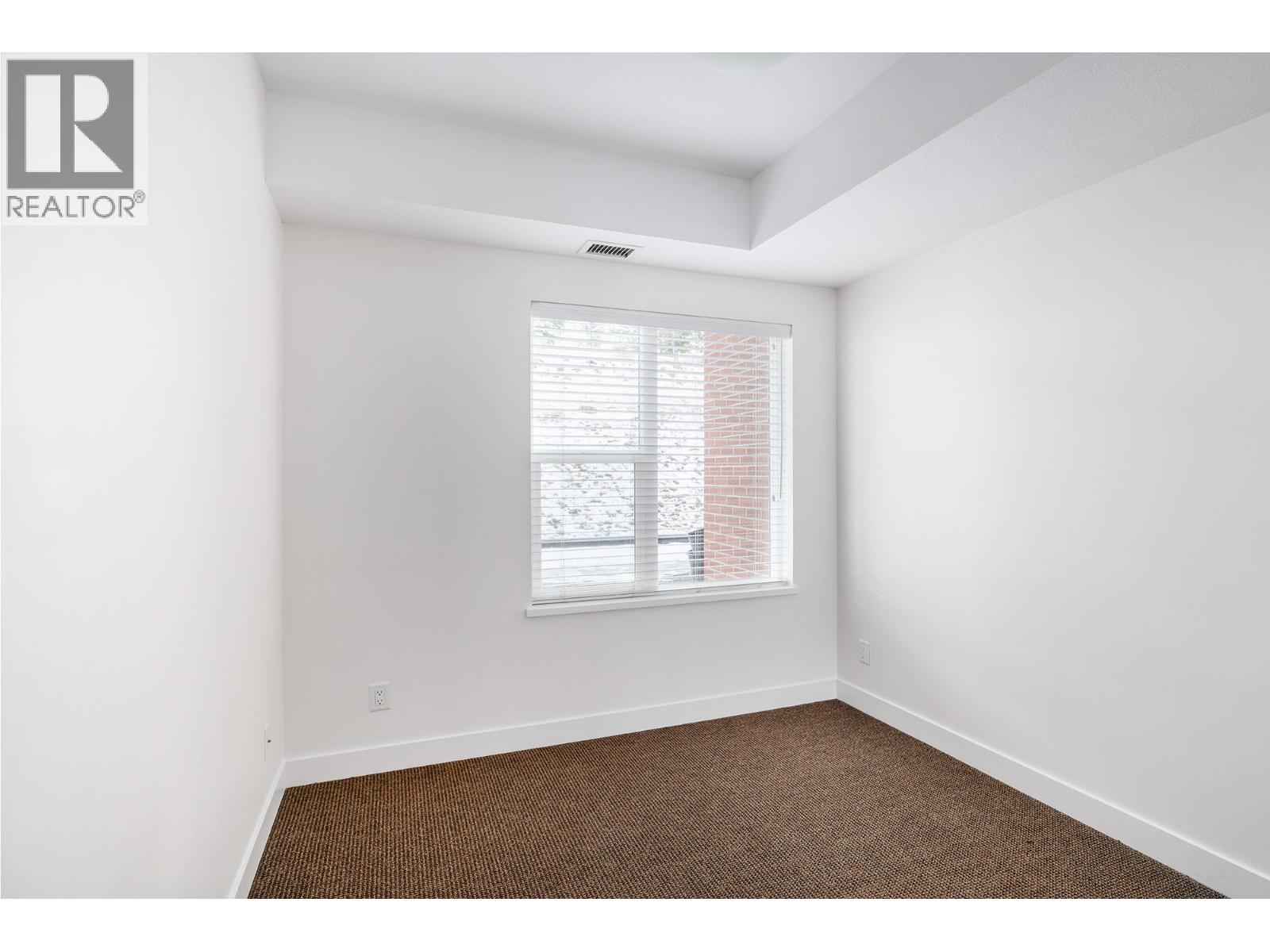 975 Academy Way Unit# 214