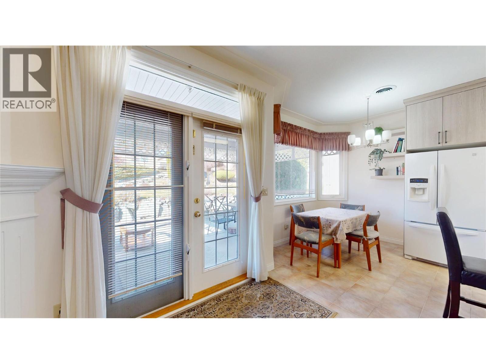 3360 Old Okanagan Highway Unit# 204