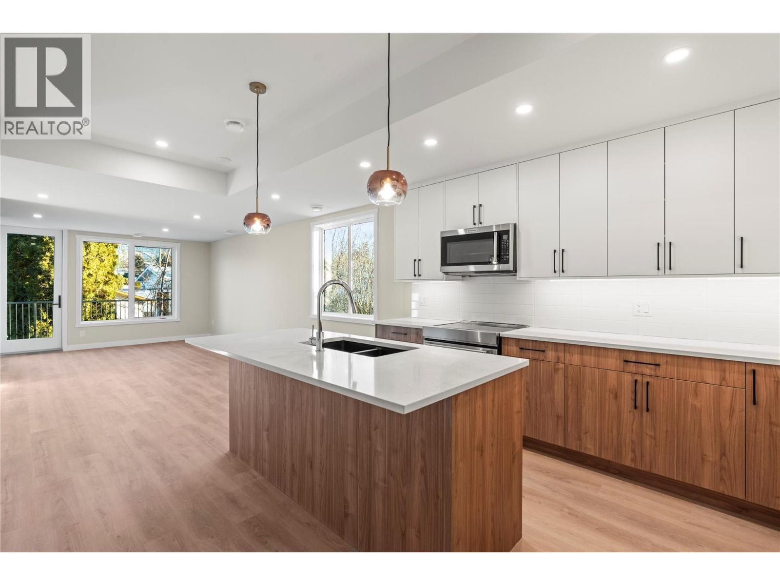 3907 26 Street Unit# 3