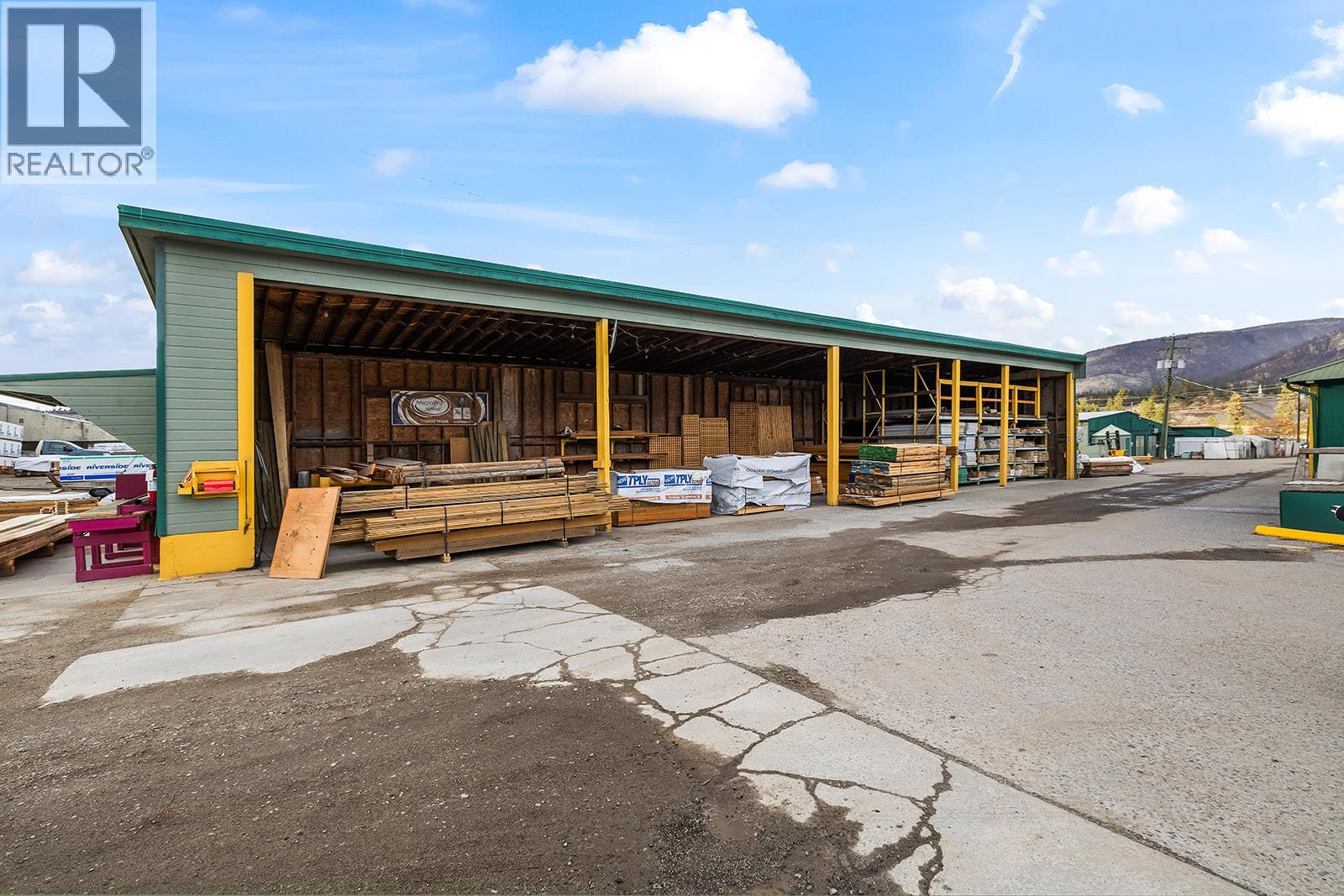 1304, 1320, 1334 Industrial Road