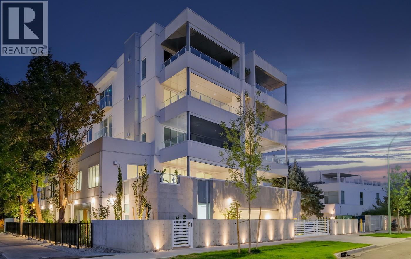 4071 Lakeshore Road Unit# 201