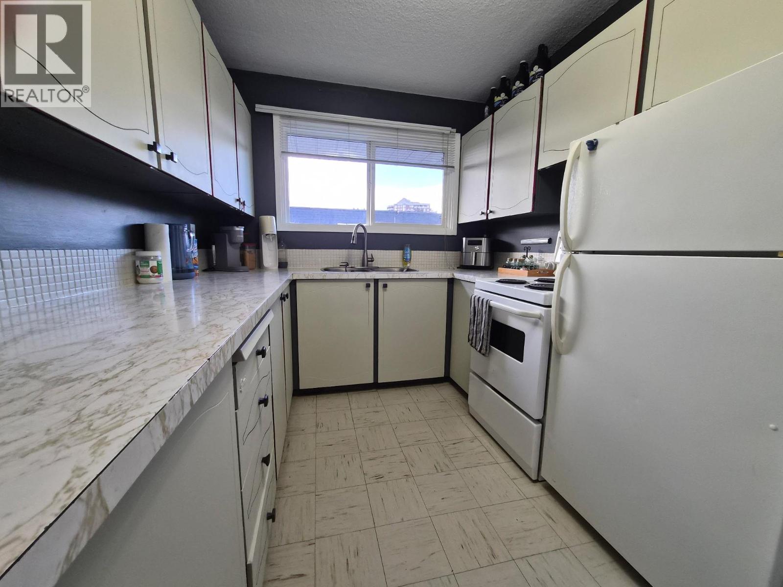 1291 Bernard Avenue Unit# 6