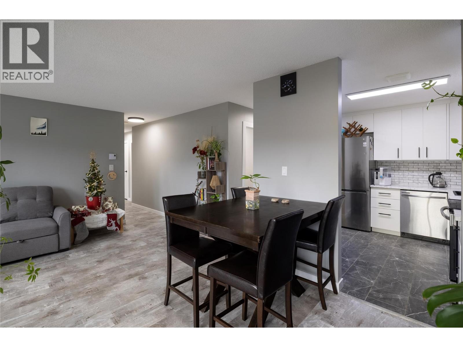 2200 40 Street Unit# 1