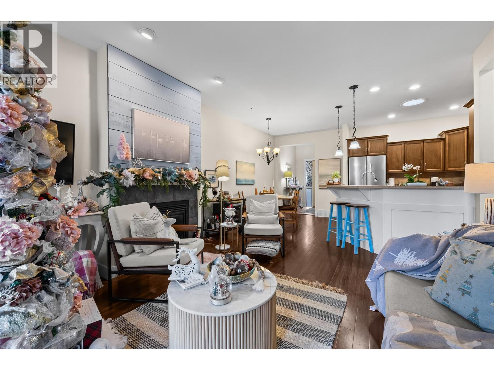 3871 Sonoma Pines Drive