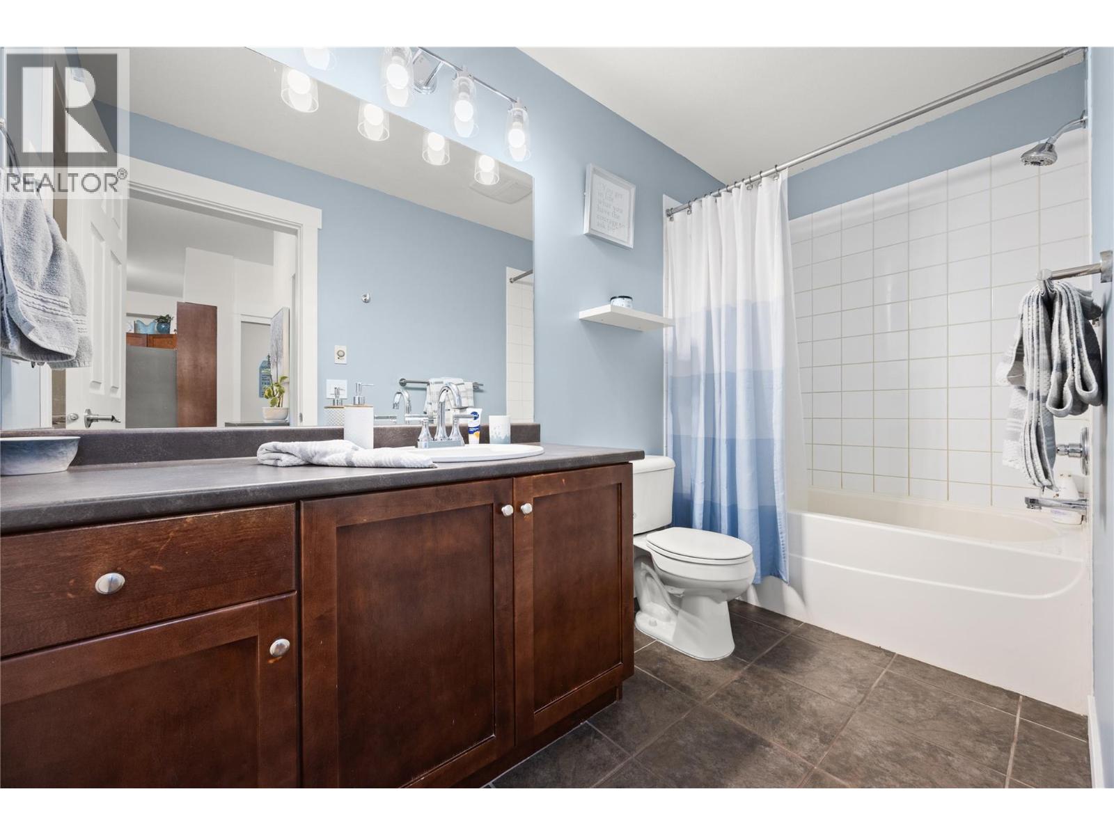 1875 Country Club Drive Unit# 1405