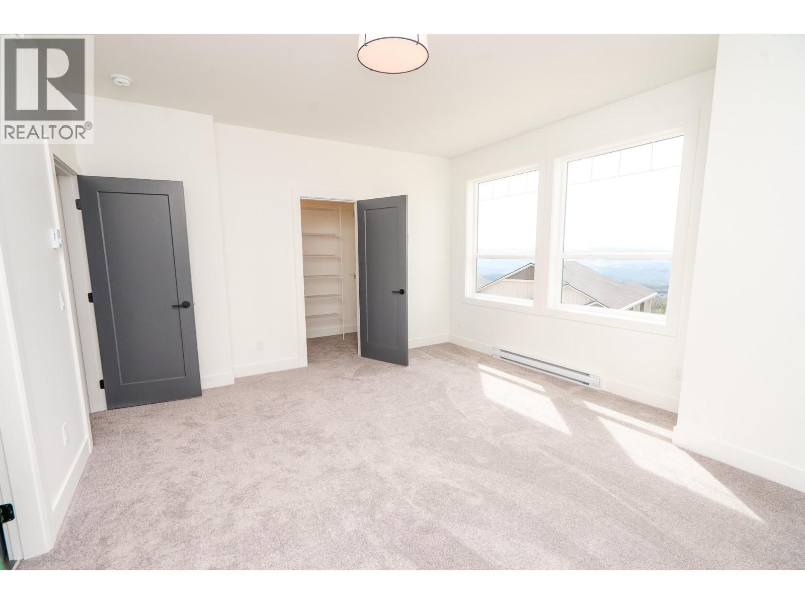 270A Grizzly Ridge Trail