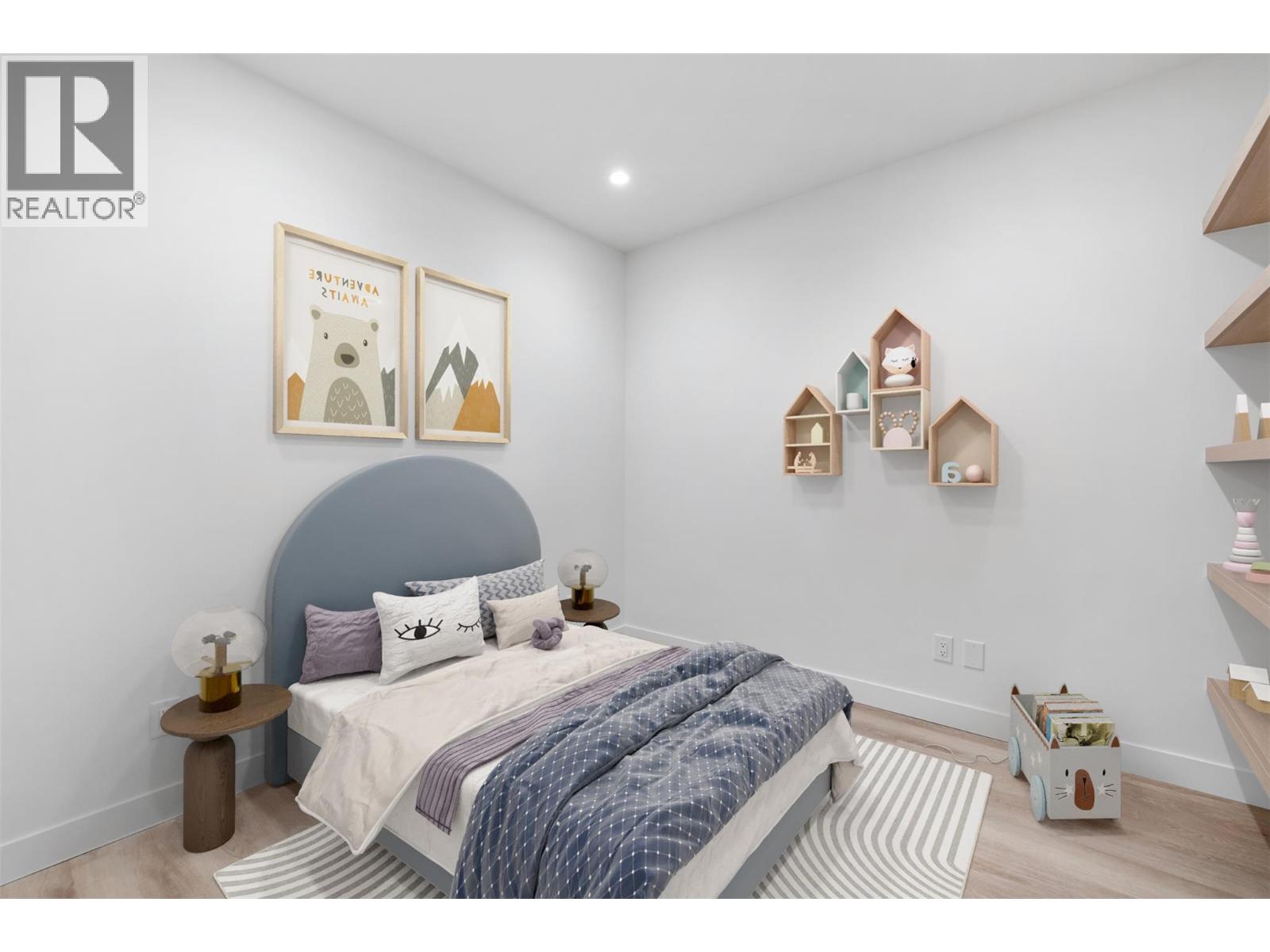 3340 Lakeshore Road Unit# 802