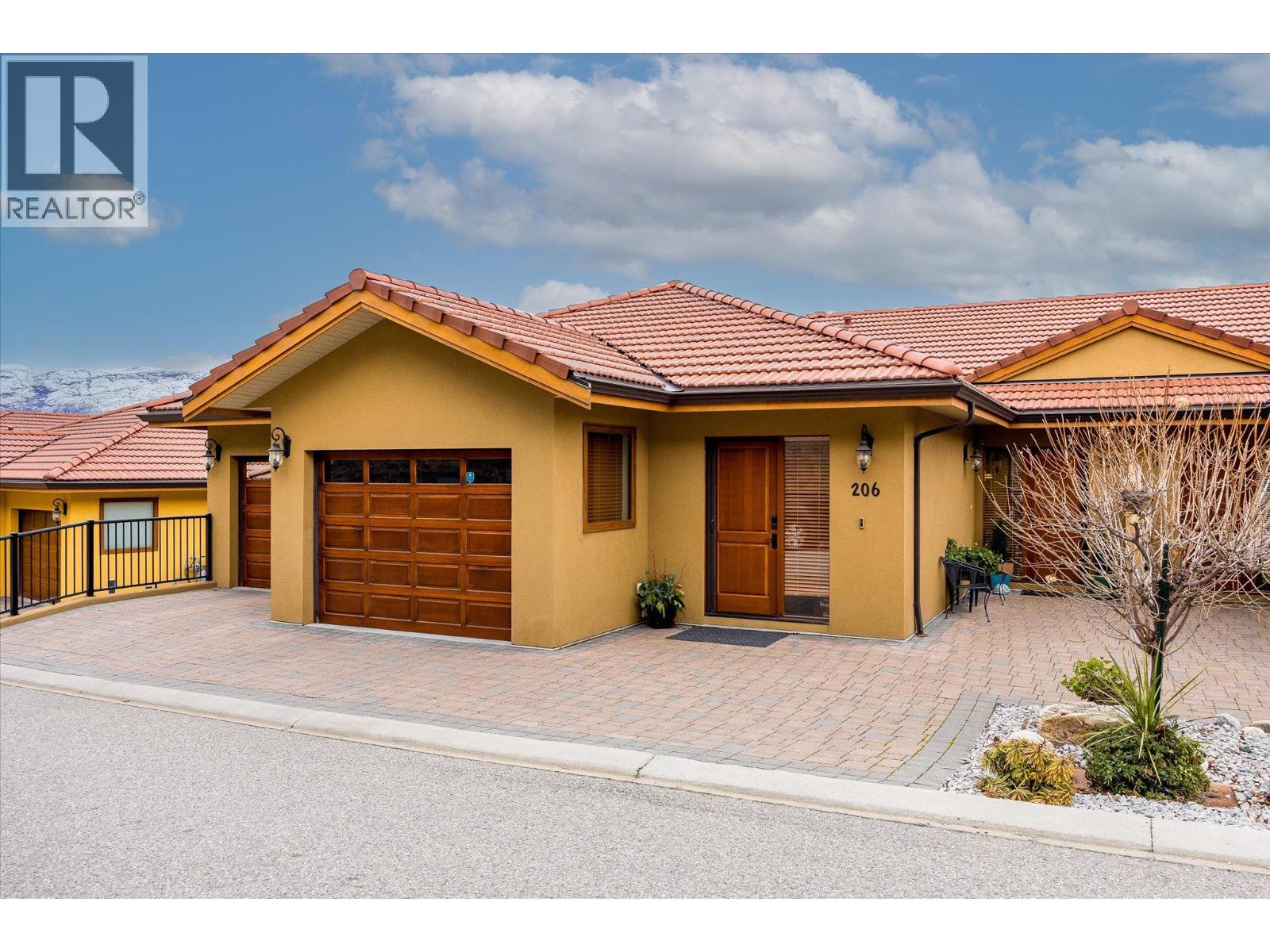 14419 Downton Avenue Unit# 206