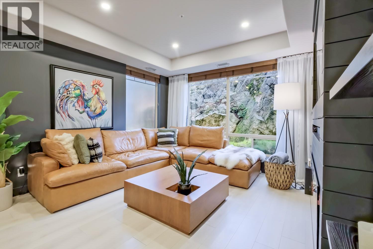 2760 Auburn Road Unit# 109