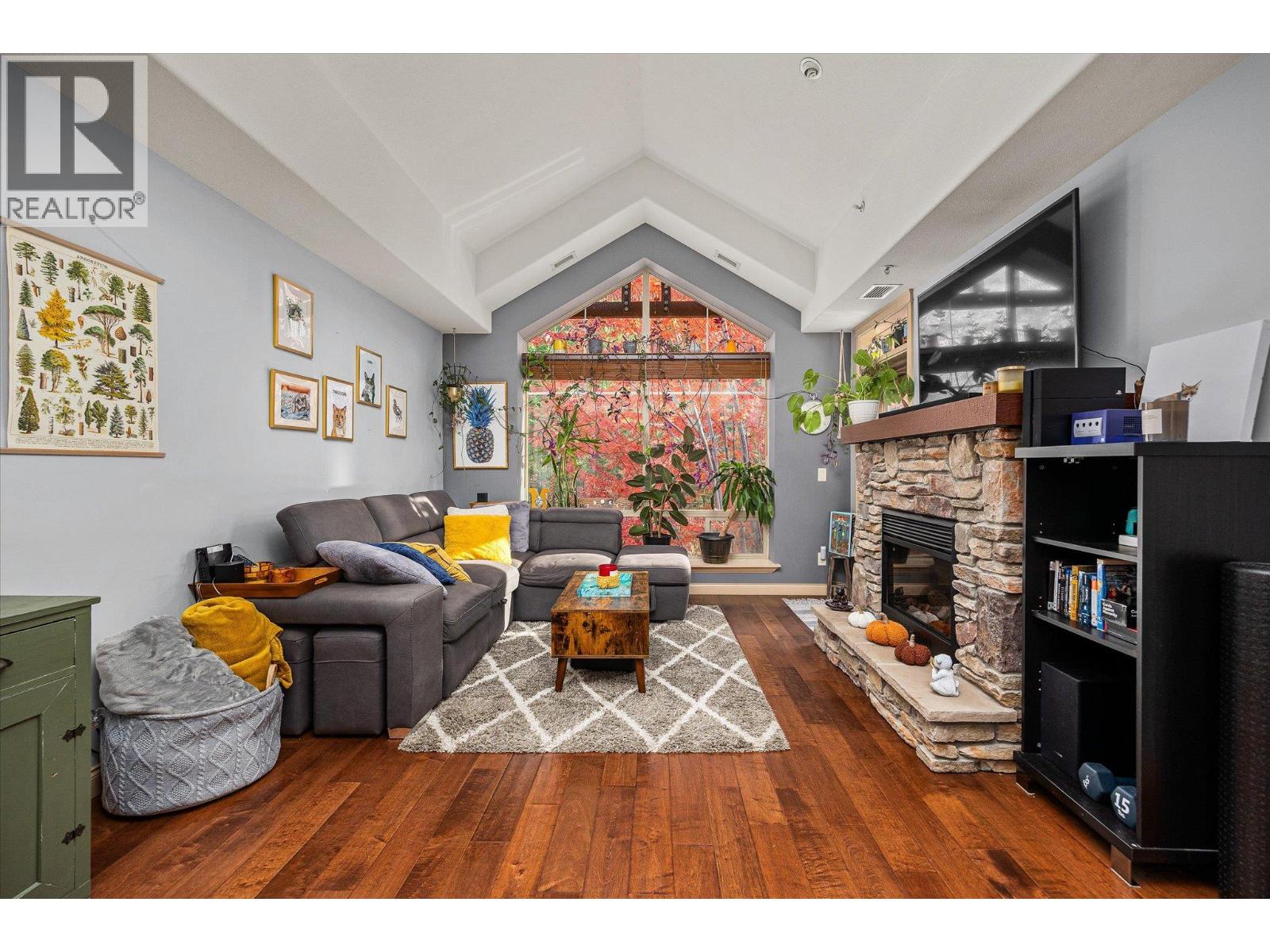 2770 Auburn Road Unit# 307