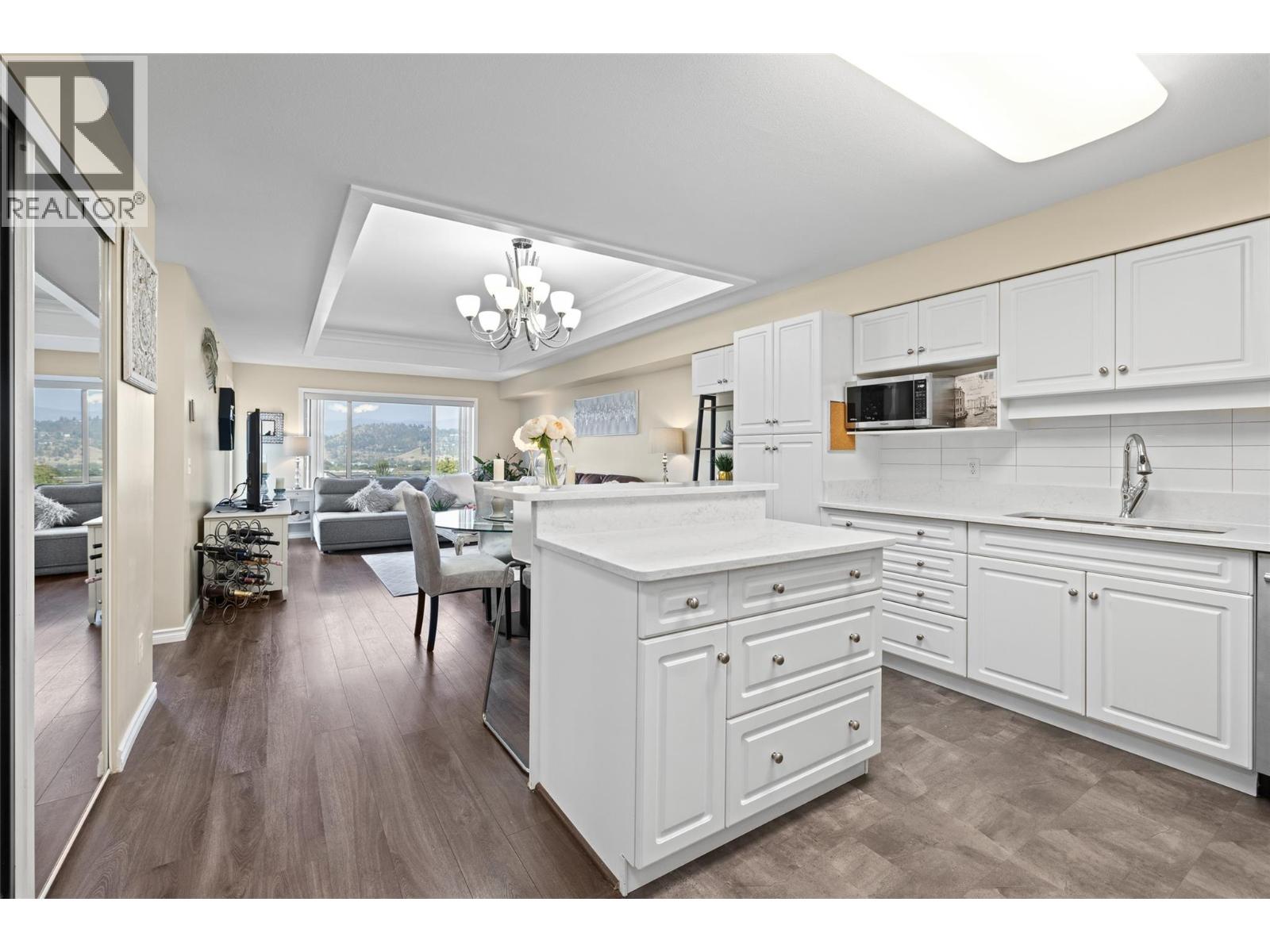 265 Froelich Road Unit# 408