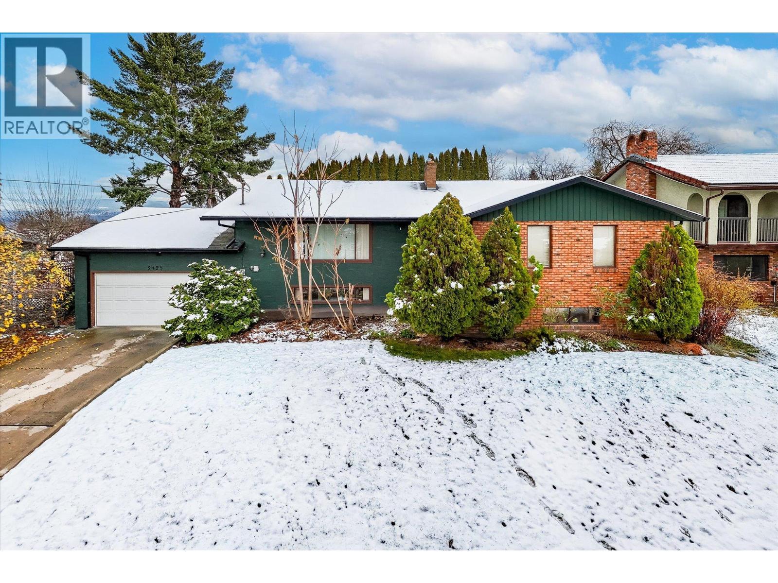 2425 Collingwood Road