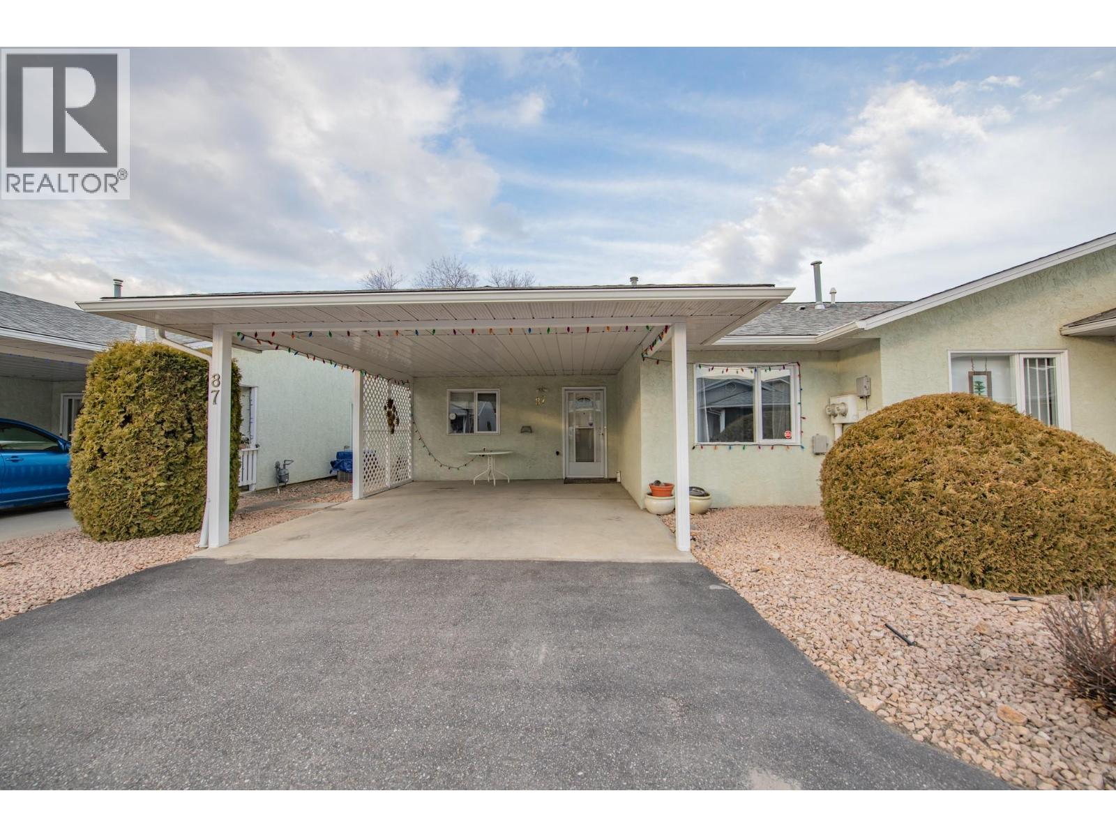 3900 27 Avenue Unit# 87