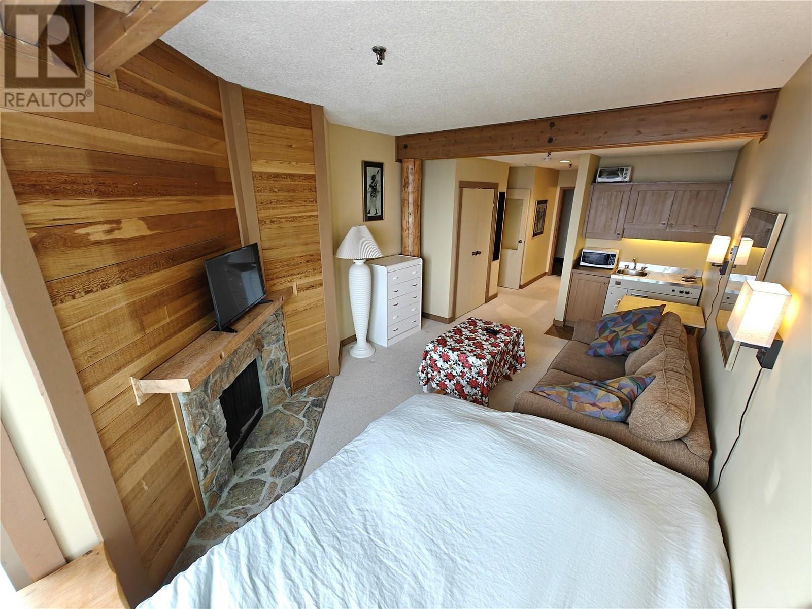 7470 Porcupine Road Unit# 907