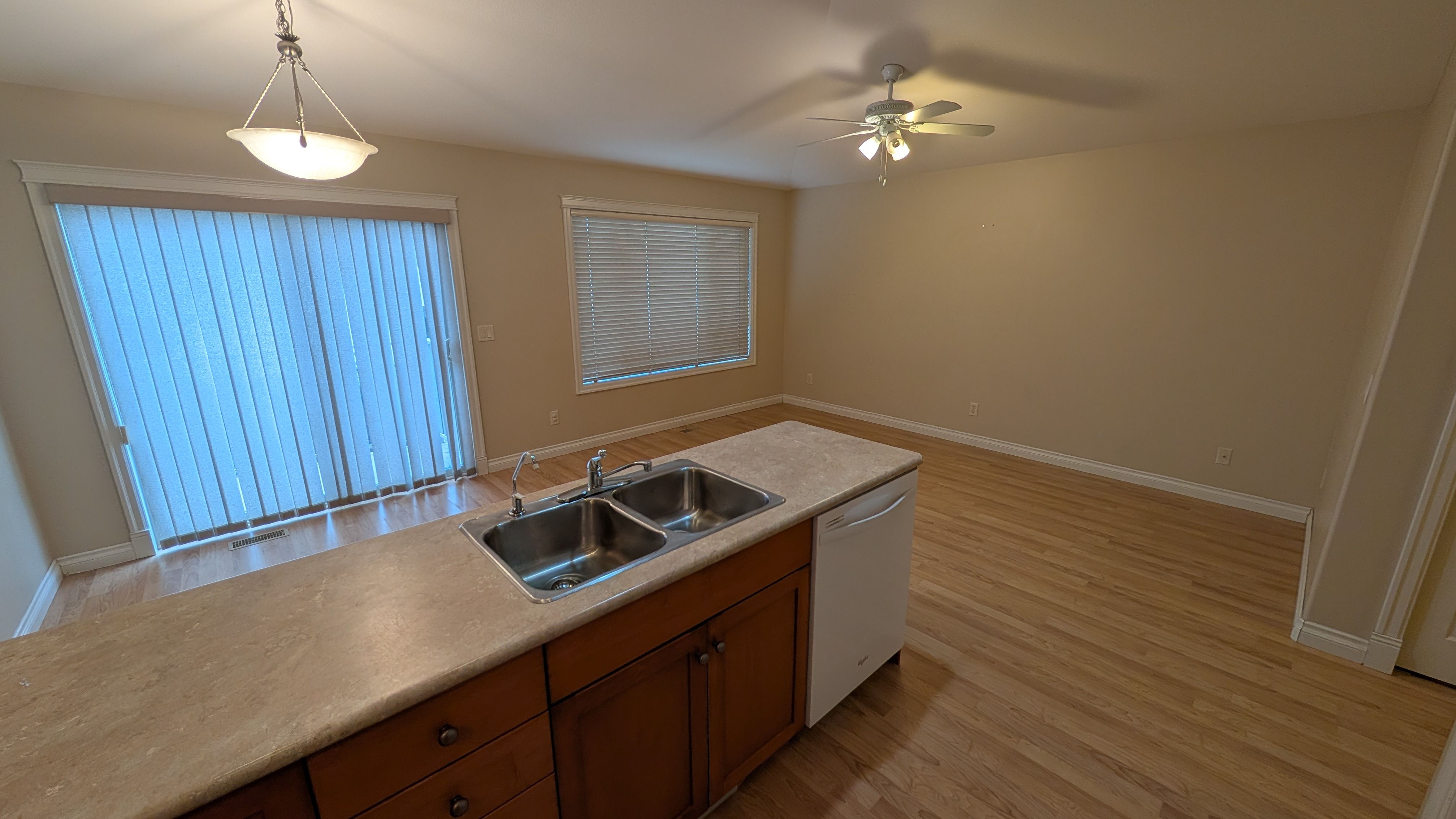 3 Bedroom Townhome in Glenmore