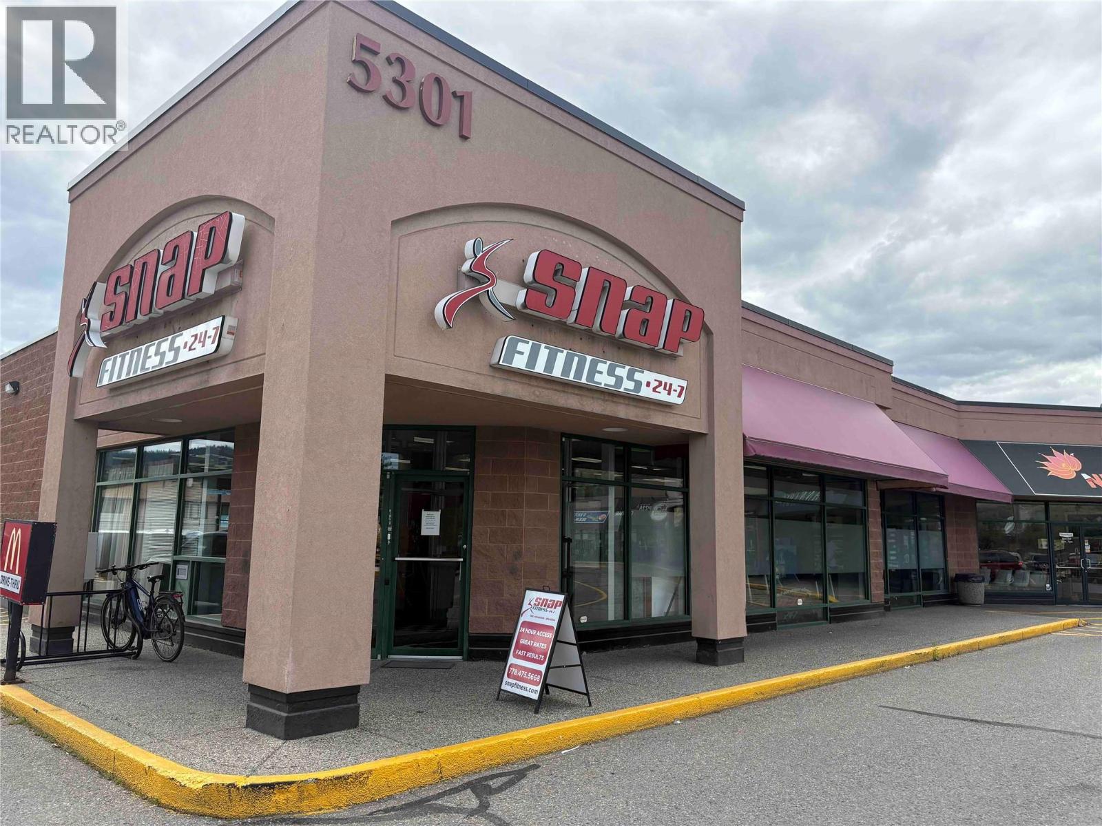 5301 25th Avenue Unit# 103