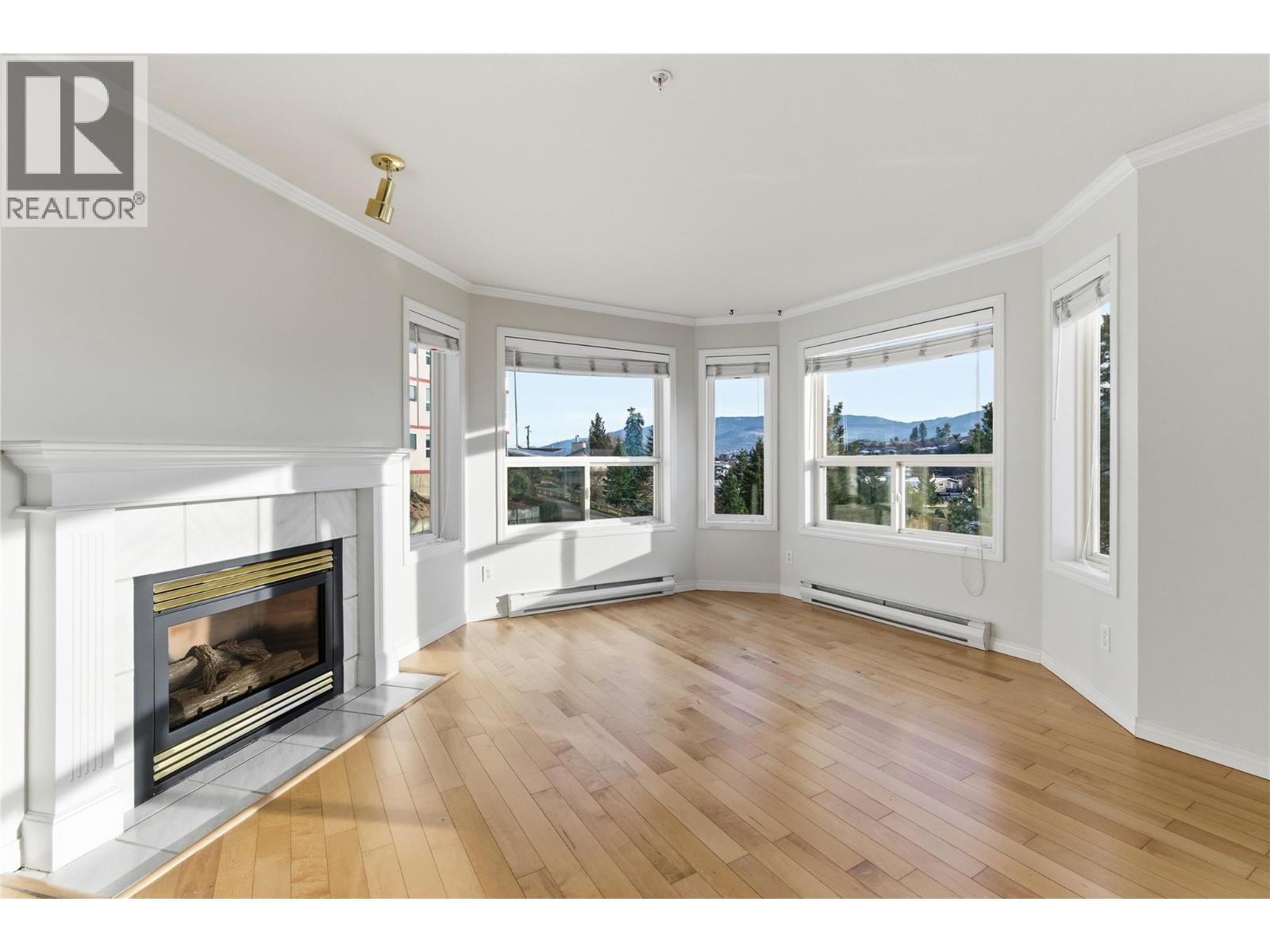 3806 35 Avenue Unit# 202