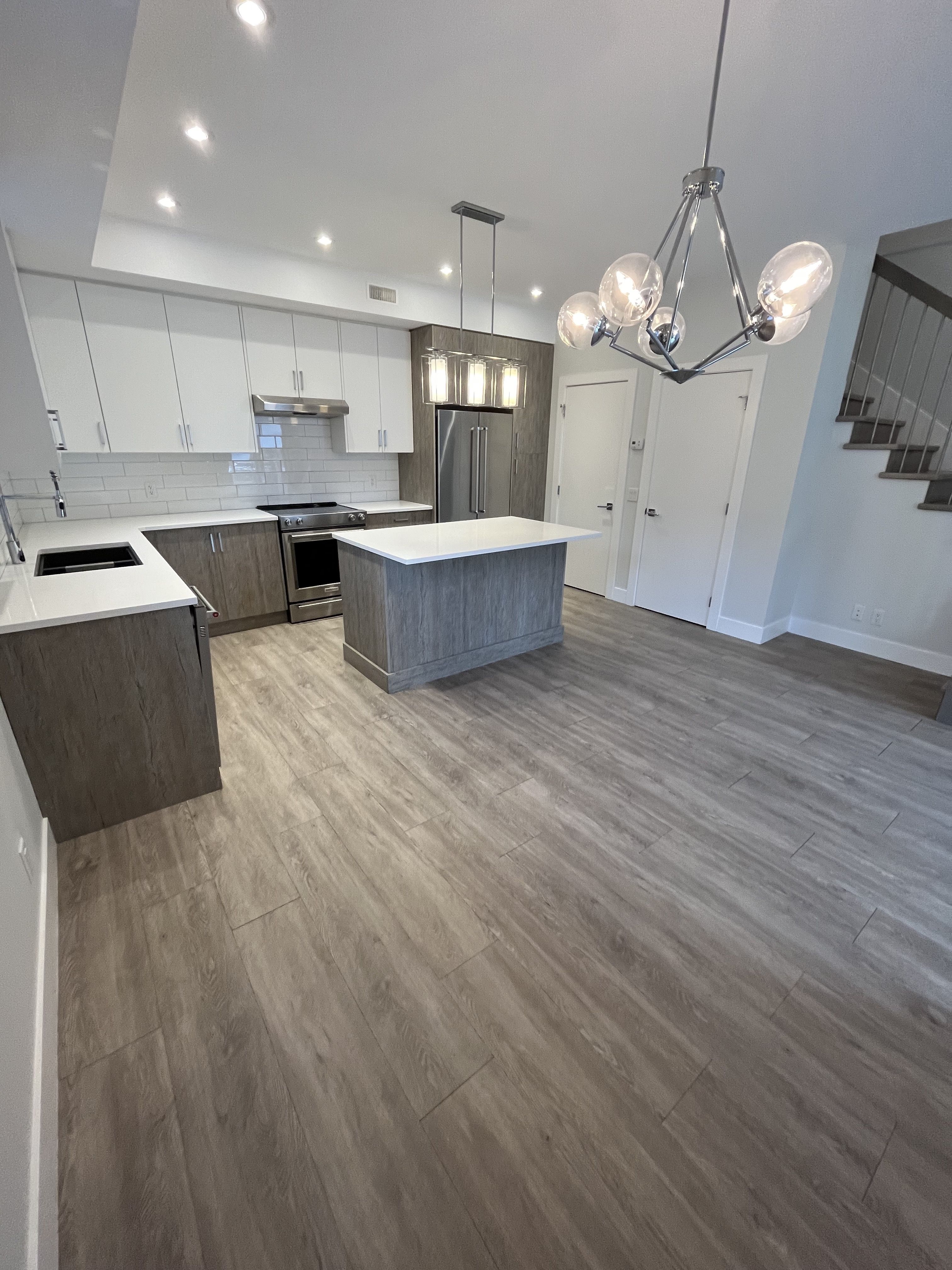 Townhouse on Stockwell! 