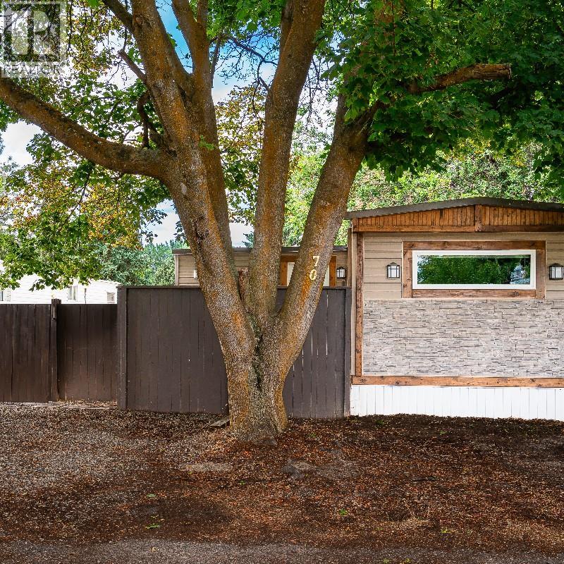 2065 Boucherie Road Unit# 70