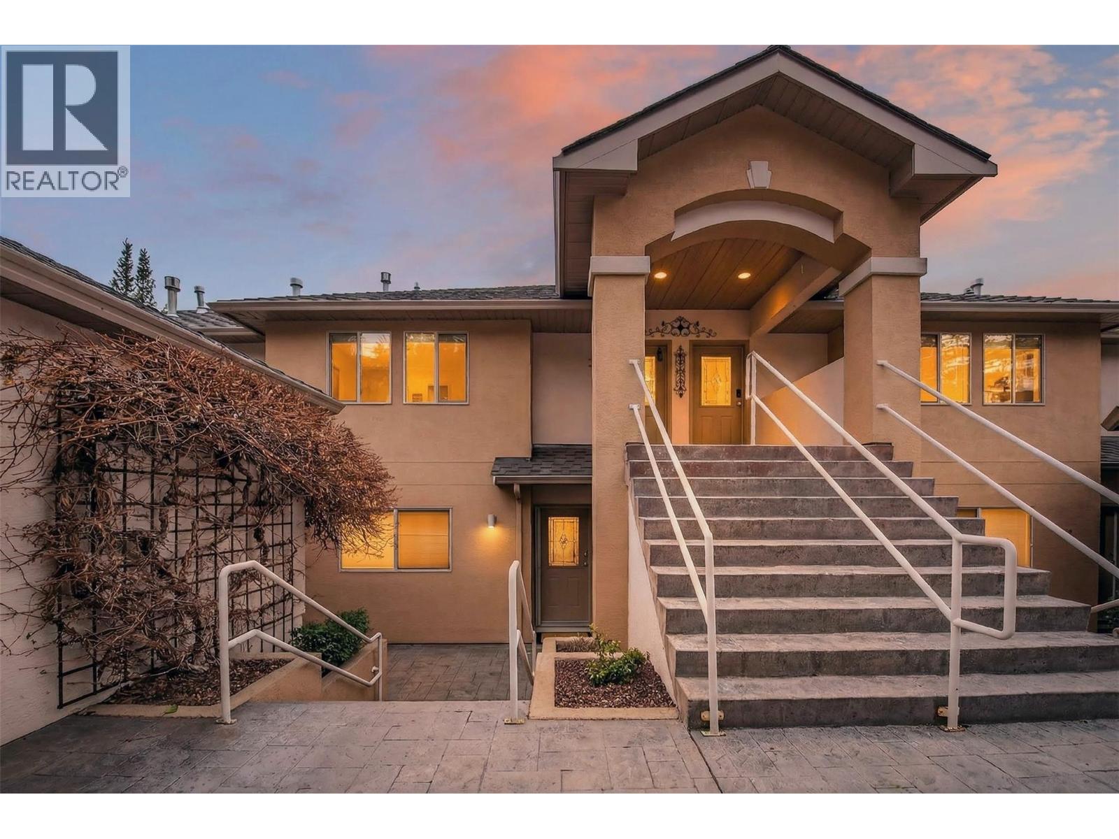 83 Peregrine Way Unit# 33