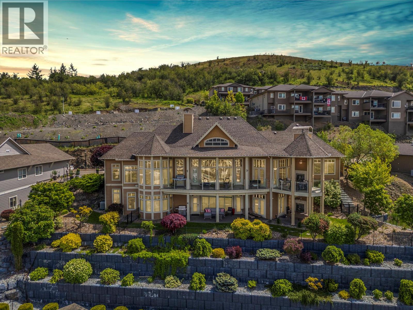 1117 Mt Fosthall Drive Unit# 10